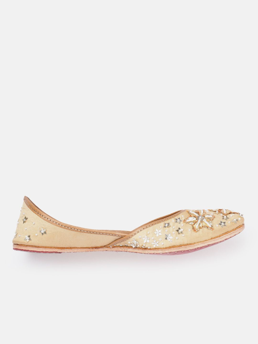 Dhiyona HOP Women Embellished Ethnic Mojaris