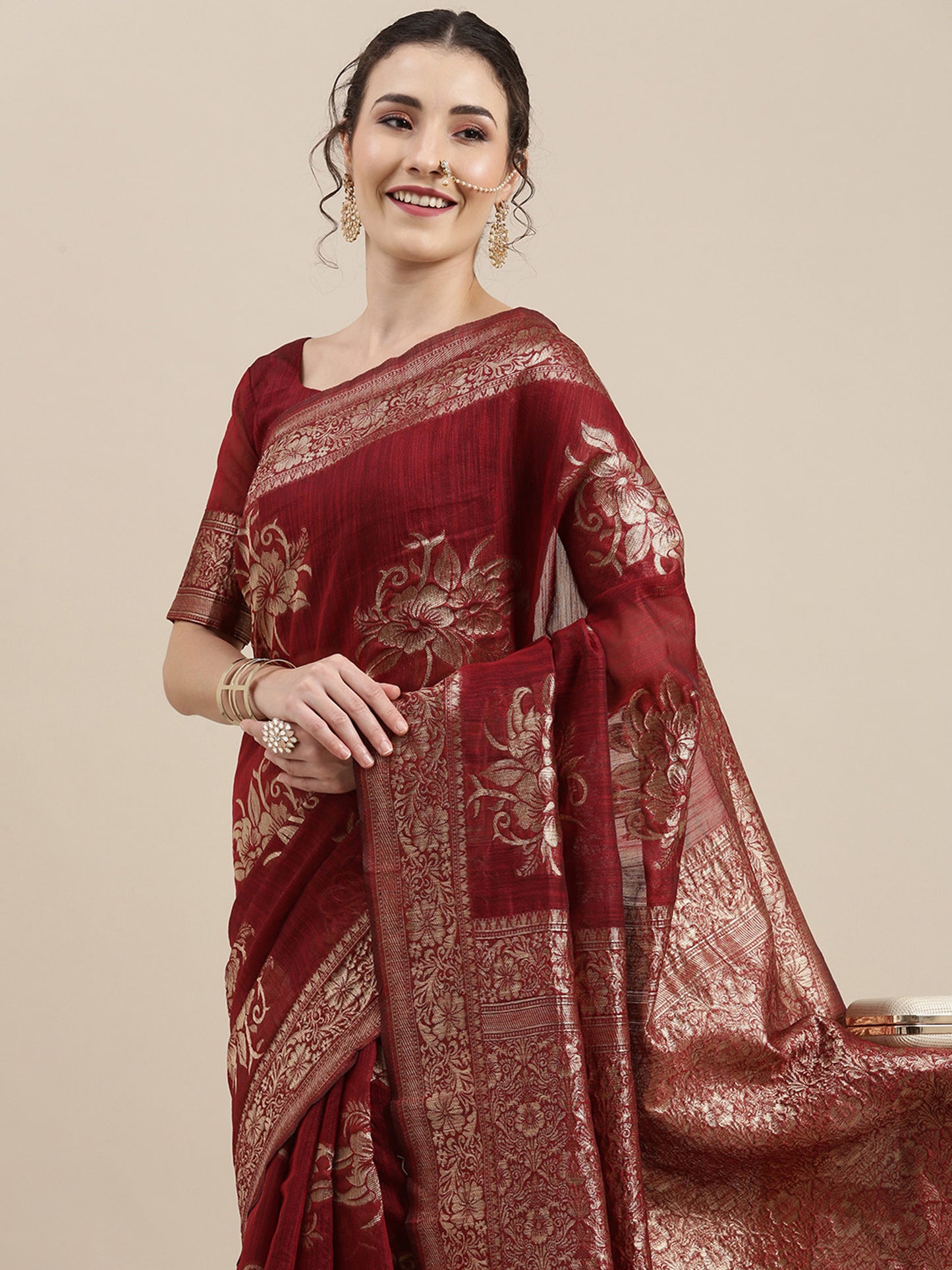 Women's Linen Maroon Woven Design Woven saree With Blouse Piece