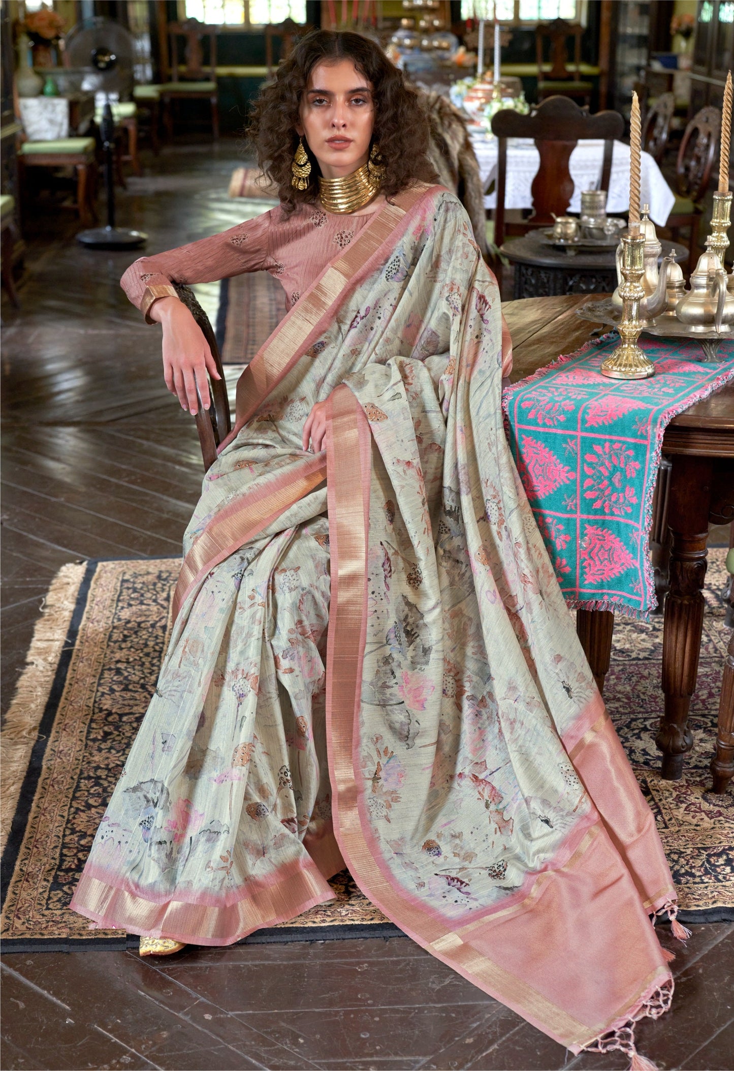 Dhiyona GR Women's Luxuria Peach Banarasi Digital Soft Silk Saree