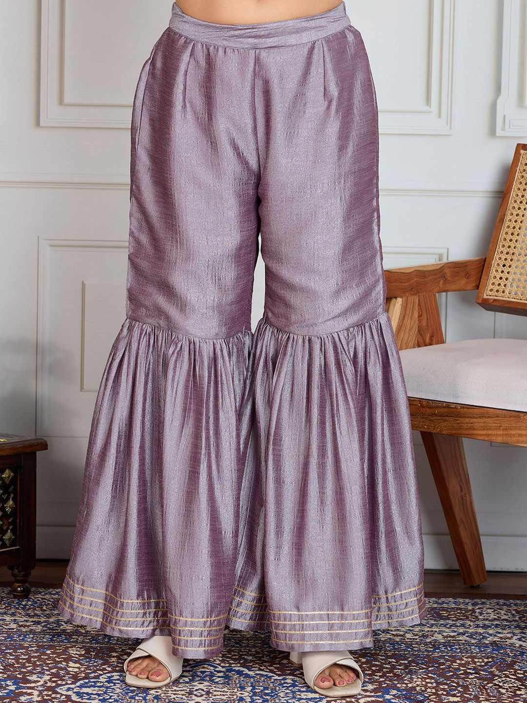 Dhiyona PD Women Women Ethnic Motifs Embroidered Kurta & Sharara With Dupatta