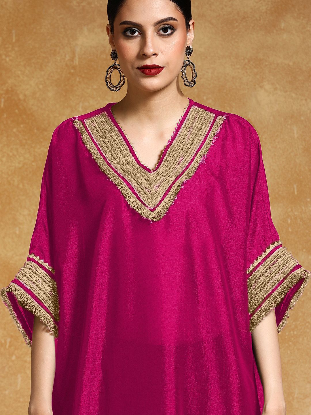 Dhiyona VA Women'sYoke Design Kurta with Trousers