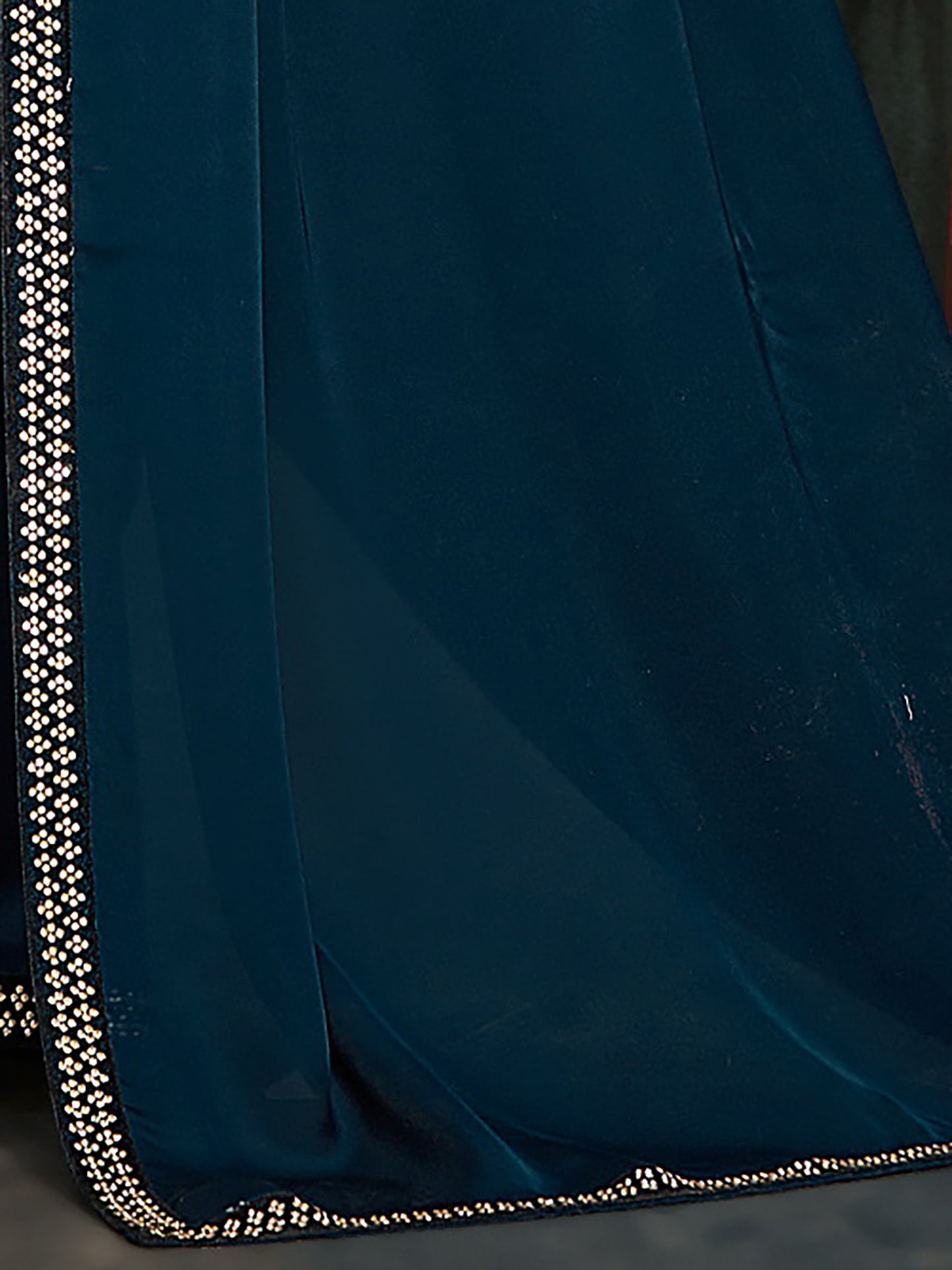 Women's Chiffon Teal blue Embellished Celebrity Saree With Blouse Piece