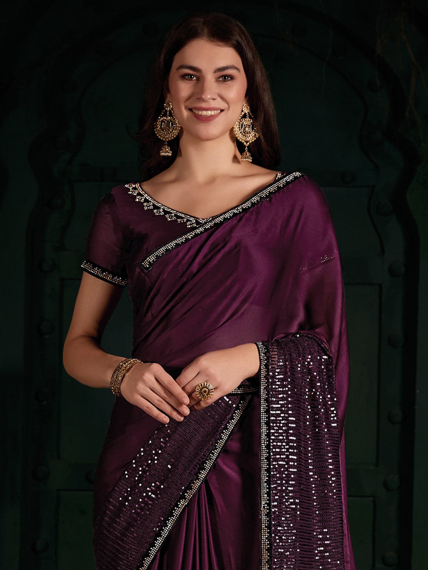 Women's Chiffon Magenta Embellished Designer Saree With Blouse Piece