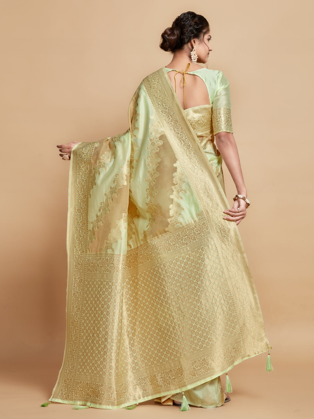 Dhiyona GR Women's Maira Mint Green Leheriya Zari Woven Design Linen Saree