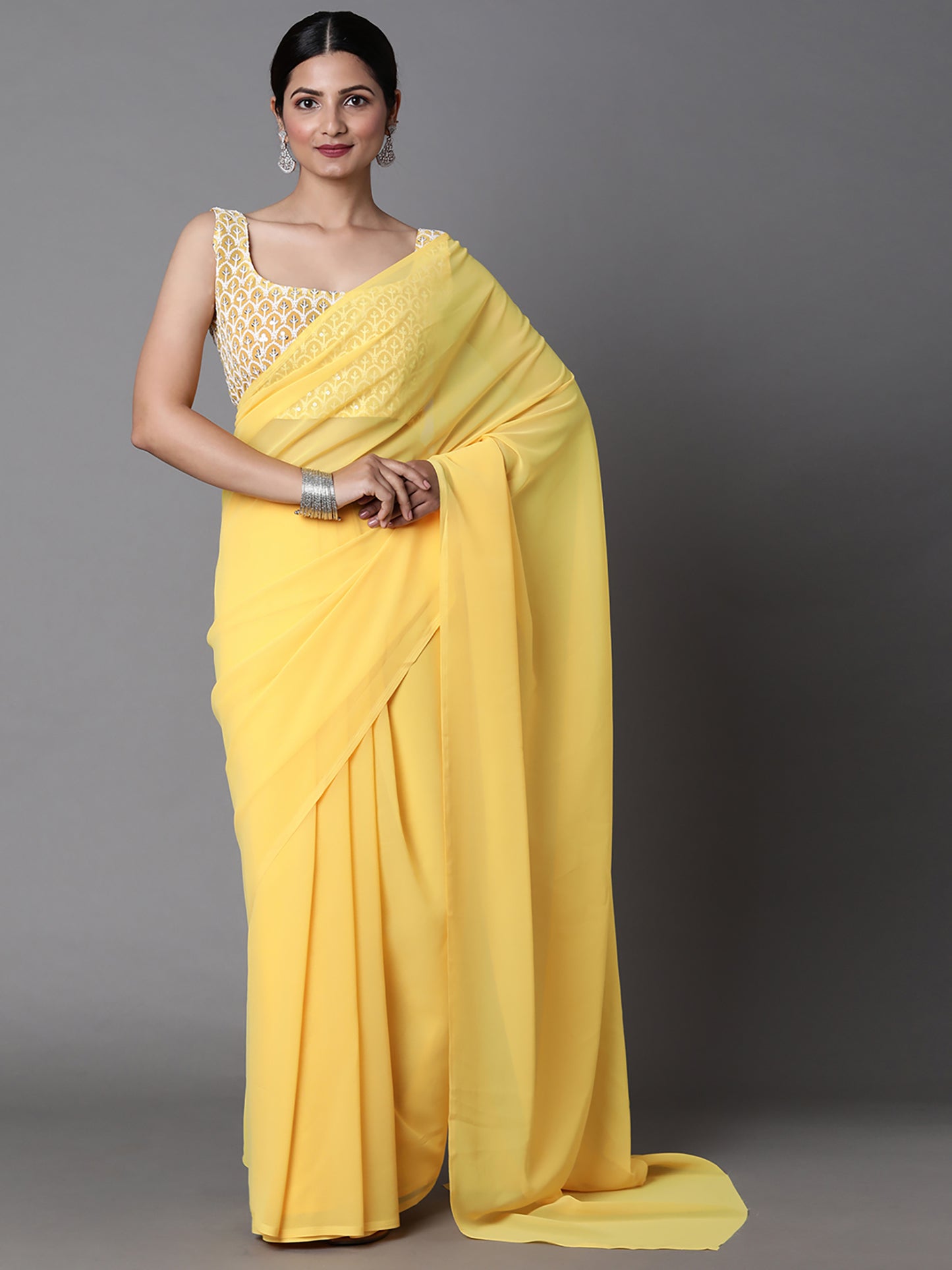 Women's Georgette Yellow Embellished Celebrity Saree With Blouse Piece