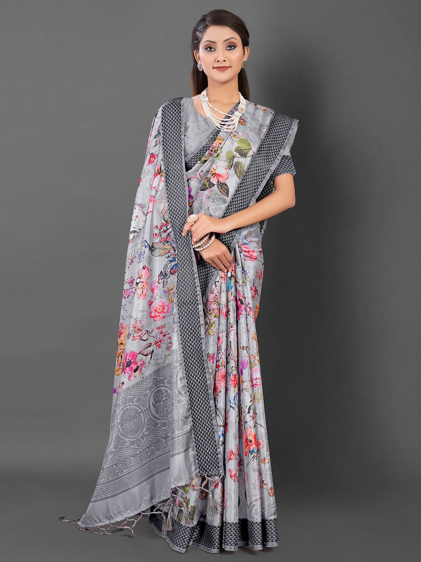 Women's Manipuri Silk Grey Printed Designer Saree With Blouse Piece