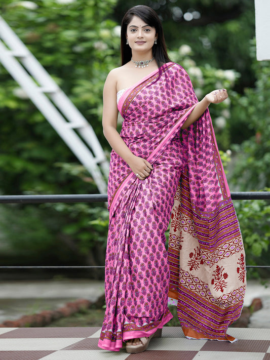 Women's Cotton White Printed Designer Saree With Blouse Piece