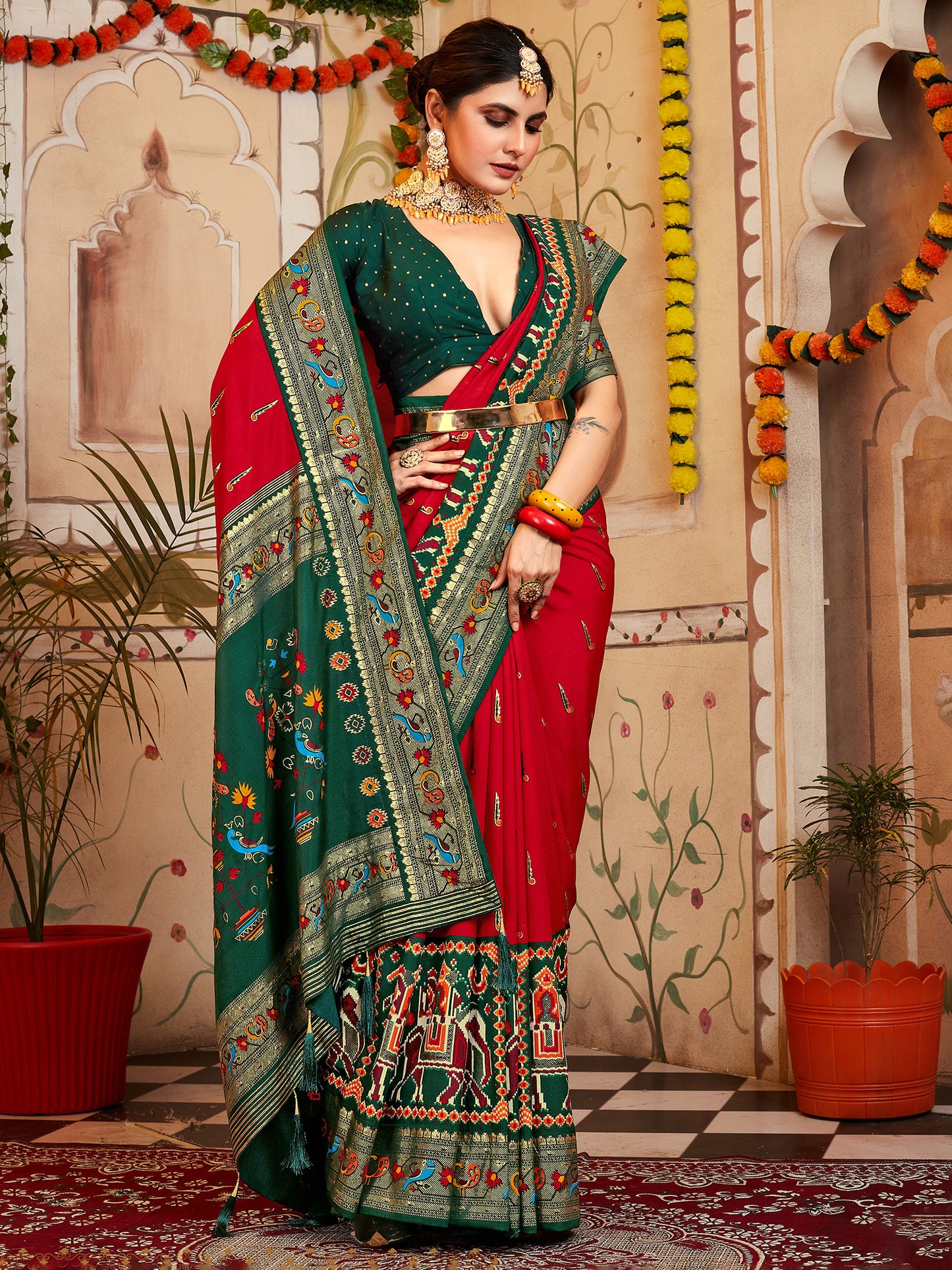 Women's Silk Blend Red Woven Design Designer Saree With Blouse Piece