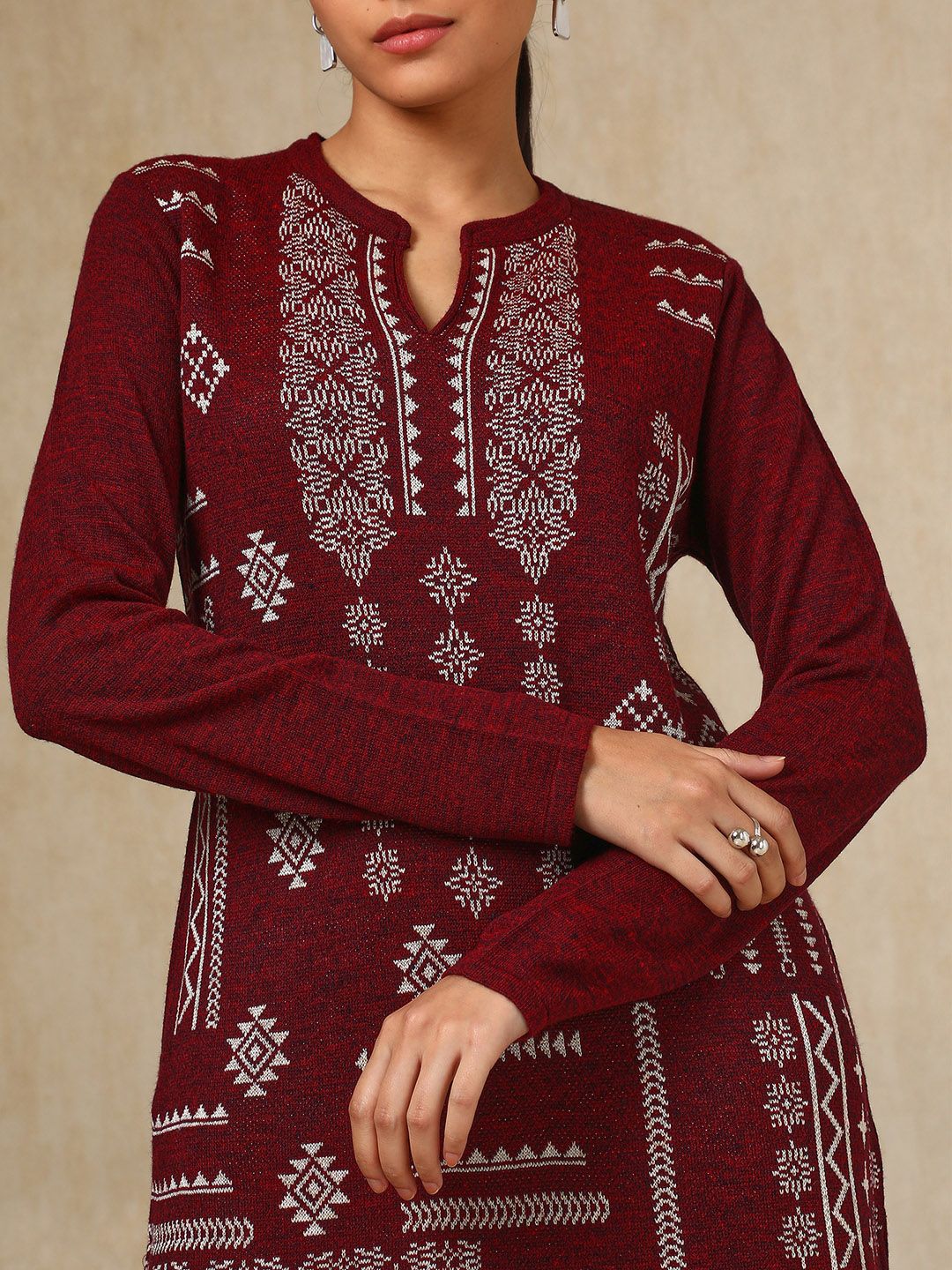 Dhiyona SO Women's Maroon Geometric Woven Design Mandarin Collar Acrylic Straight Kurta With Trouser