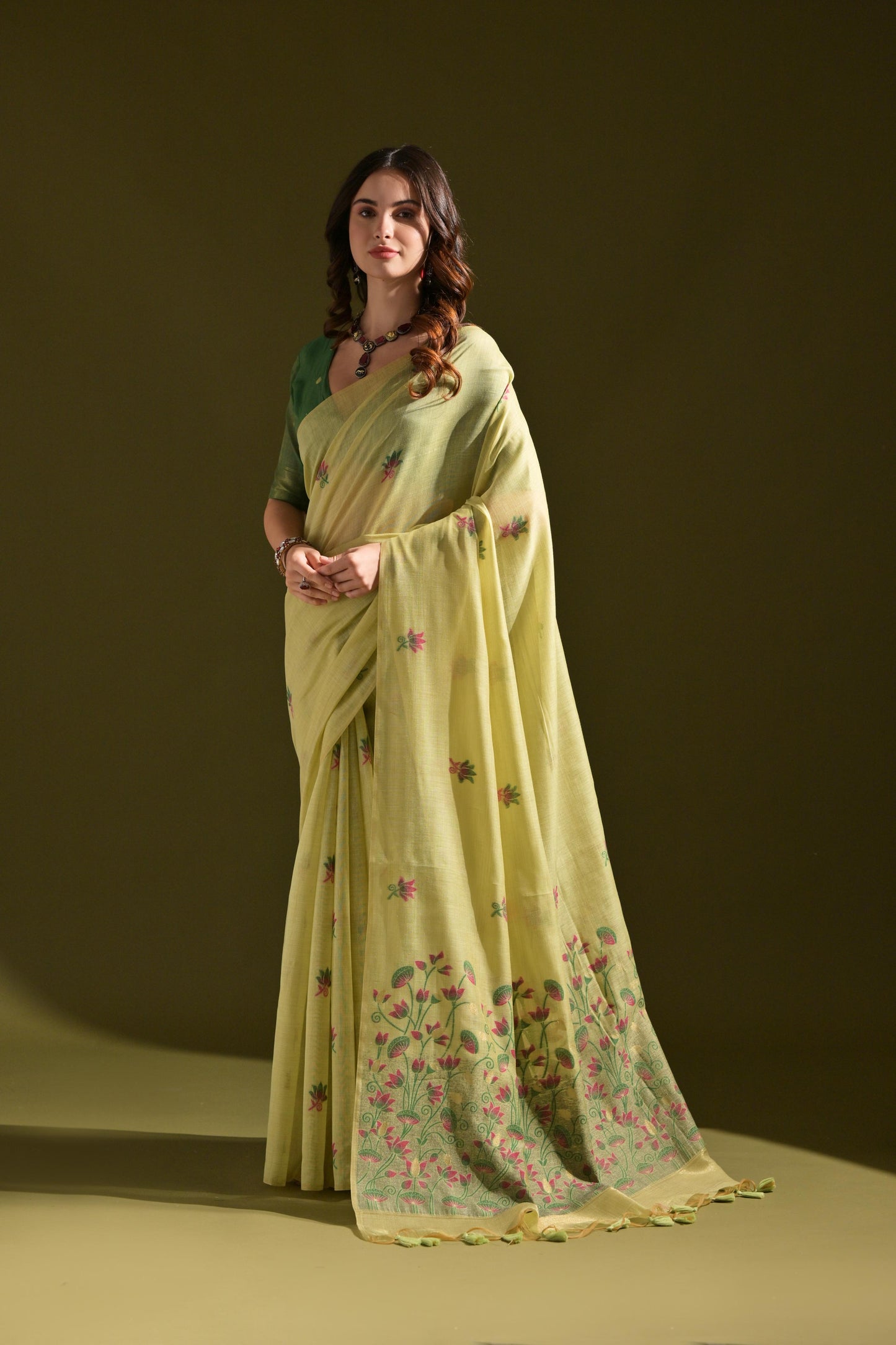 Dhiyona GR Women's Florance Green Muga Cotton Jamdani Saree