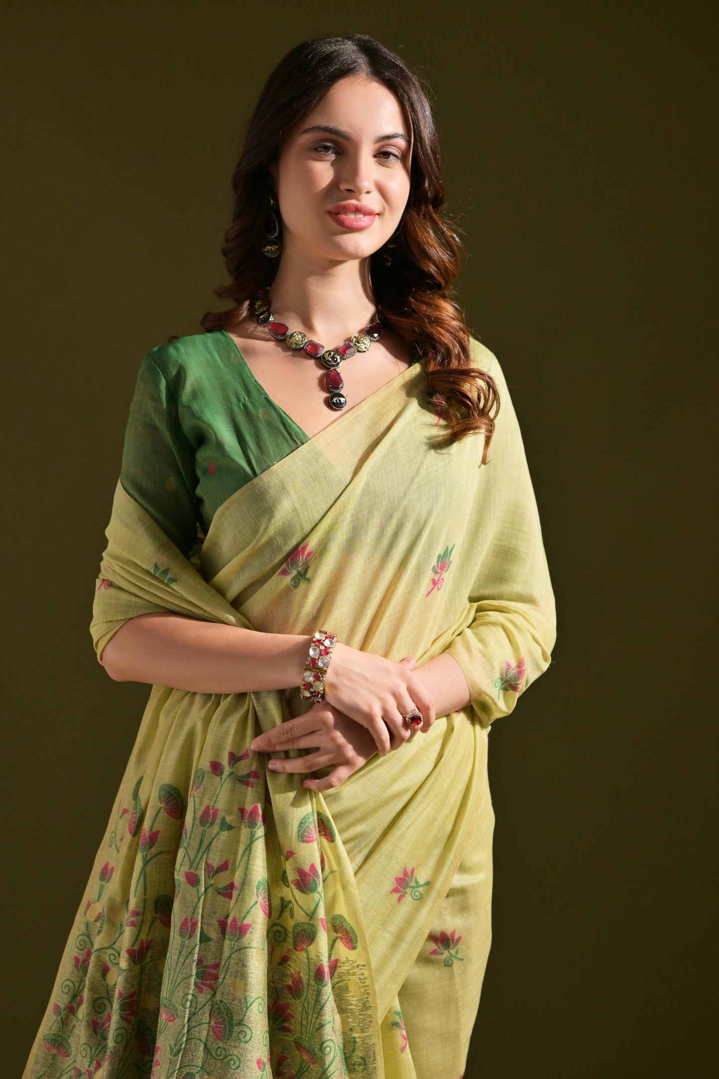 Dhiyona GR Women's Florance Green Muga Cotton Jamdani Saree