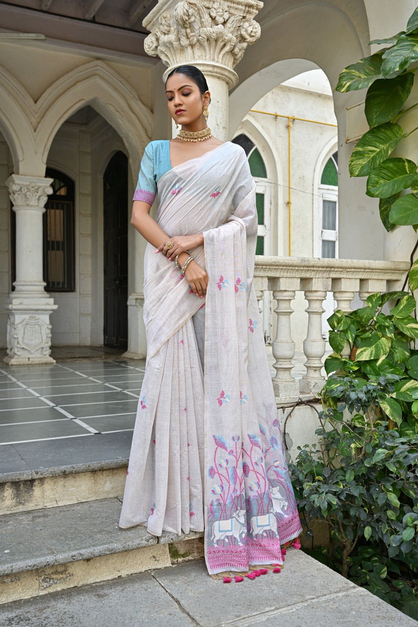 Dhiyona GR Women's Pranshi Pink Pichwai Muga Cotton Saree
