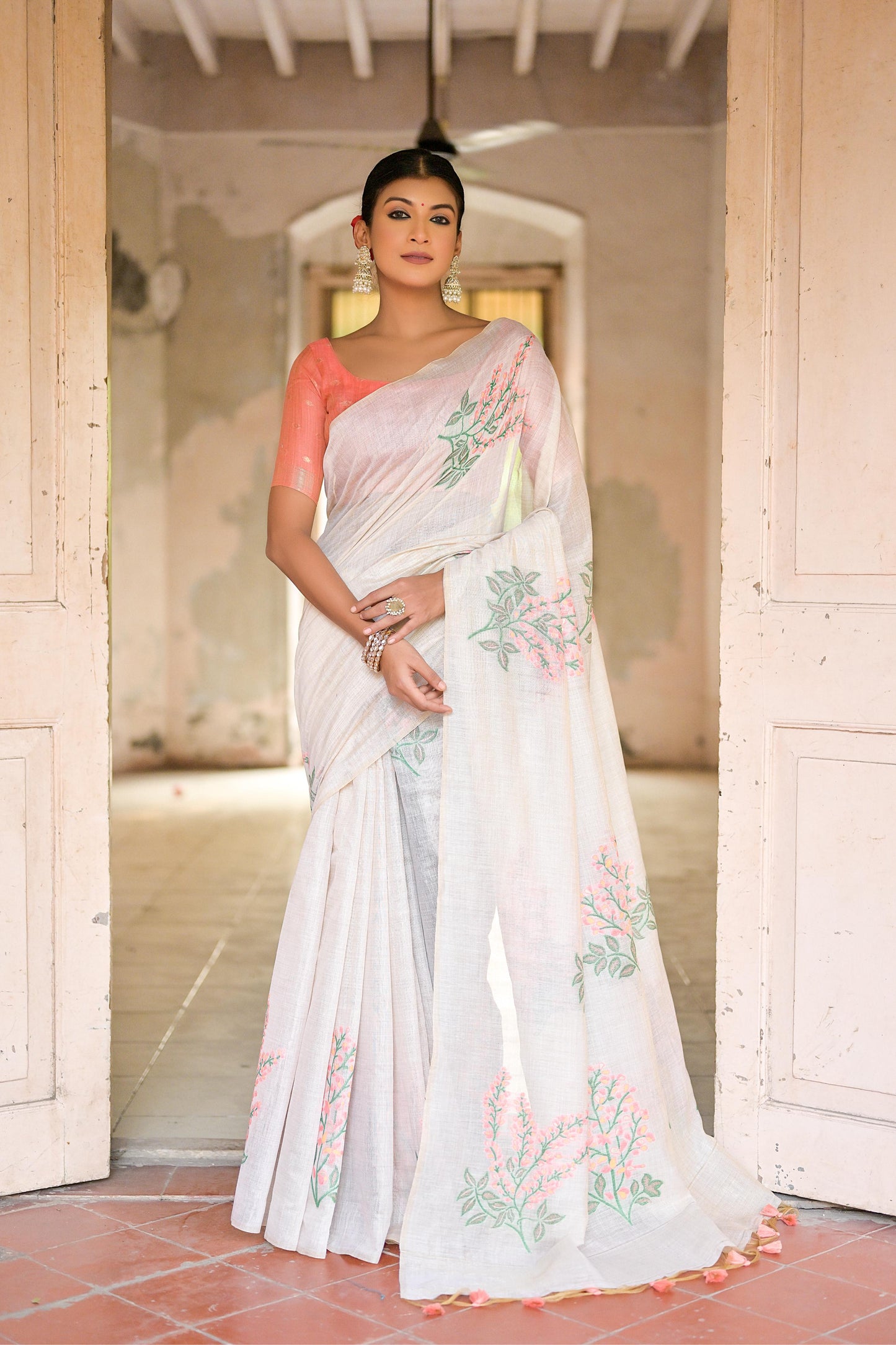 Dhiyona GR Women's Ice White & Peach Muga Cotton Woven Saree