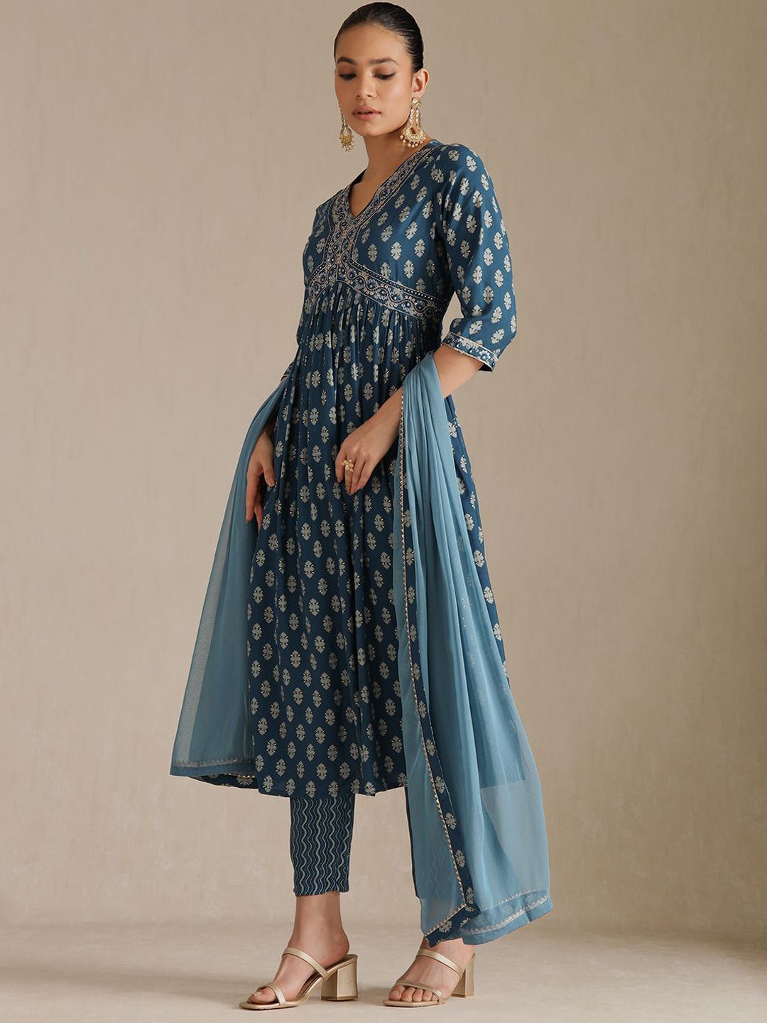 Dhiyona SO Women's Floral Printed V-Neck Empire Sequinned A-Line Kurta With Trouser And Dupatta