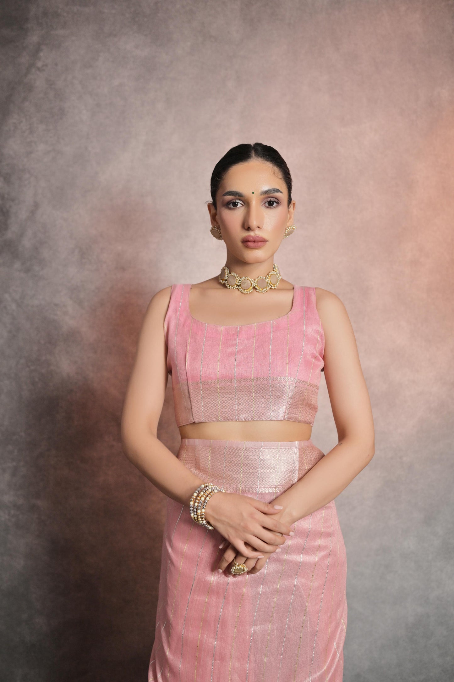 Dhiyona GR Women's Dainty Pink Soft Mulberry Tissue Cotton Saree