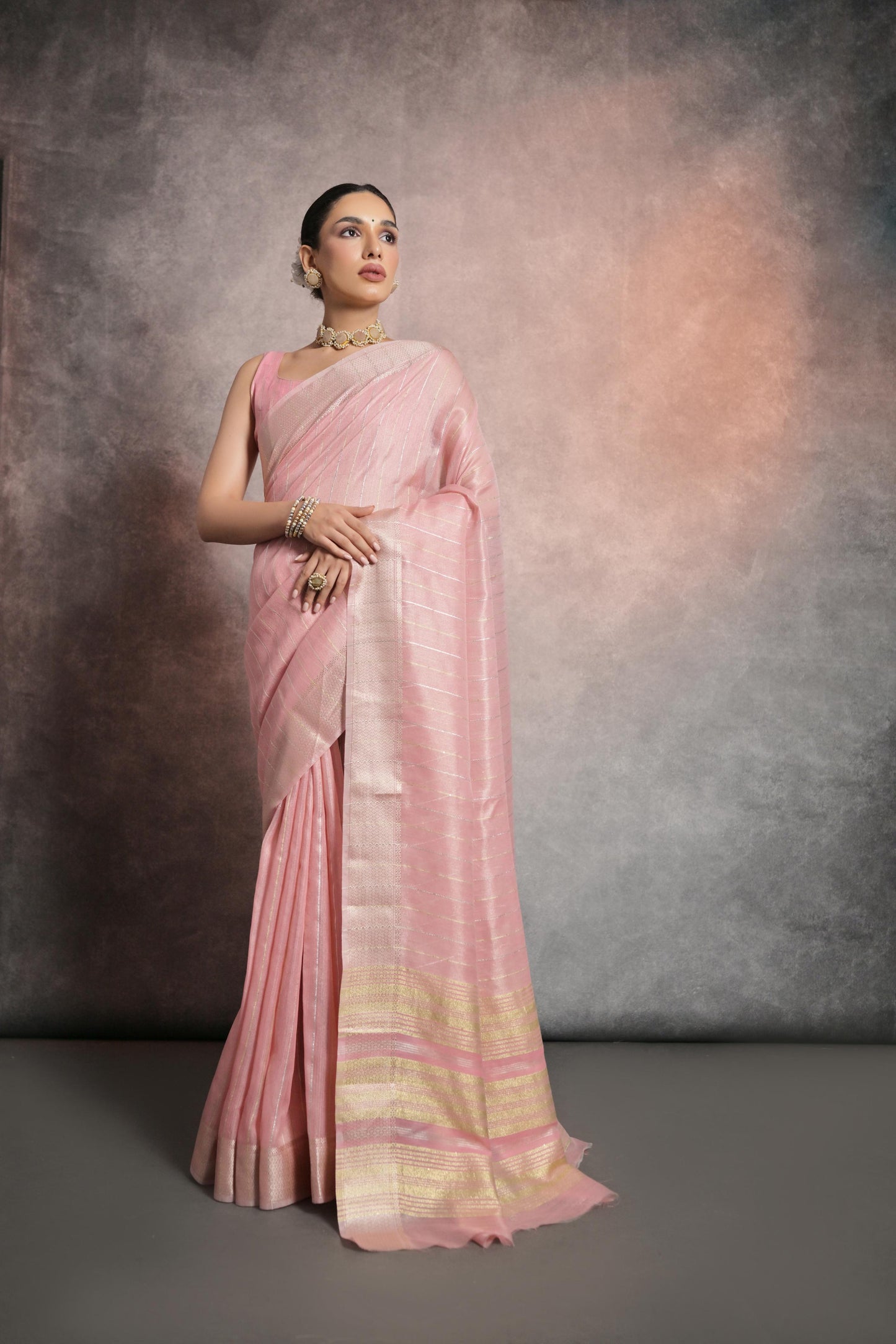 Dhiyona GR Women's Dainty Pink Soft Mulberry Tissue Cotton Saree