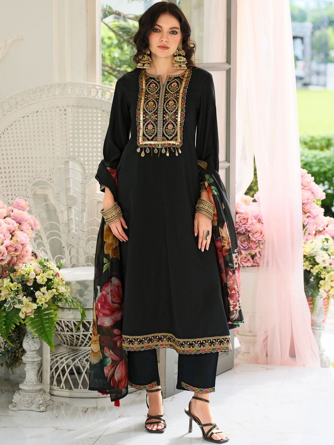 Women Ethnic Motifs Regular Sequinned Kurta with Trousers & With Dupatta