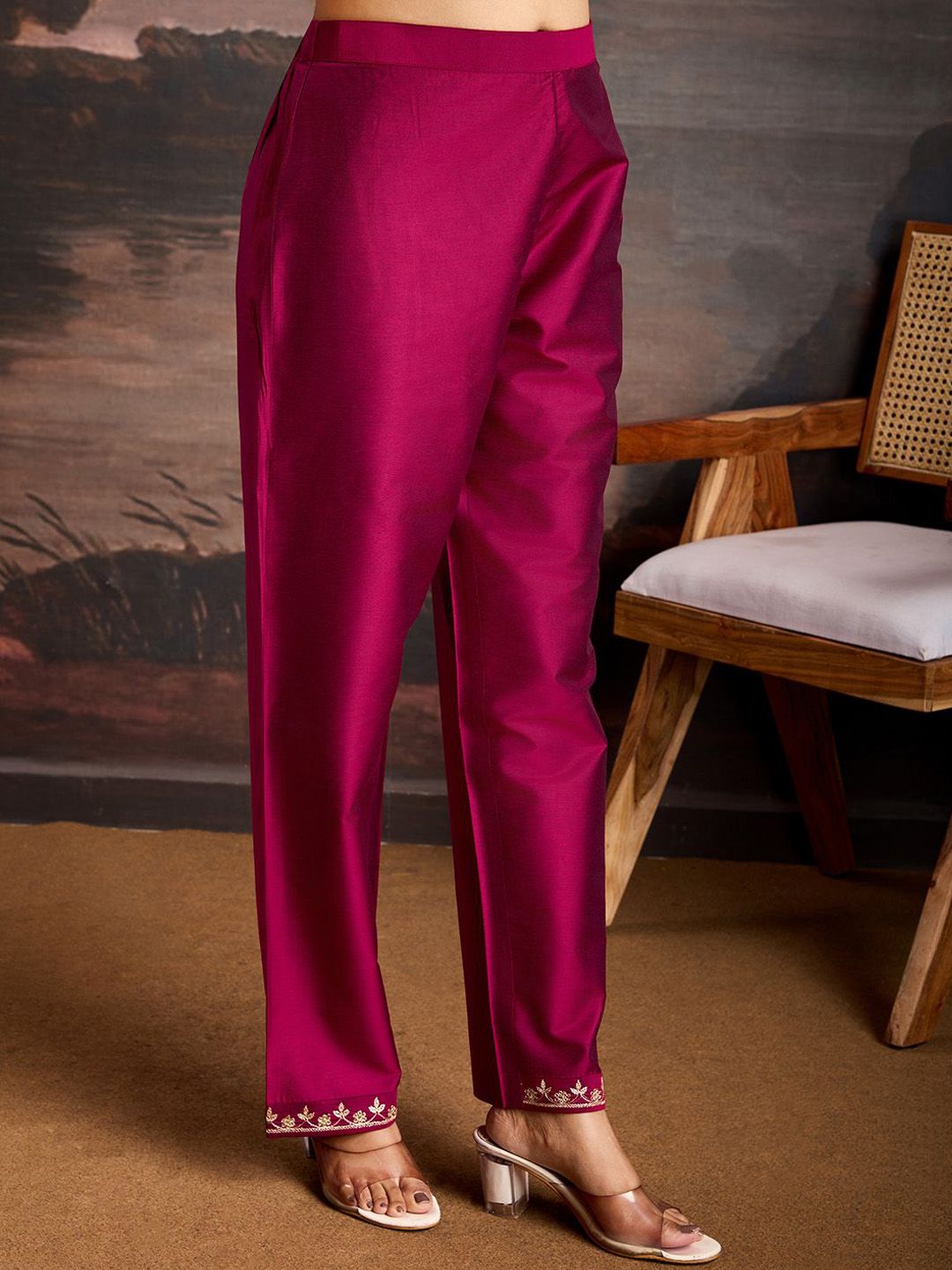 Dhiyona PD Women Embroidered Kurta & Trousers with Dupatta