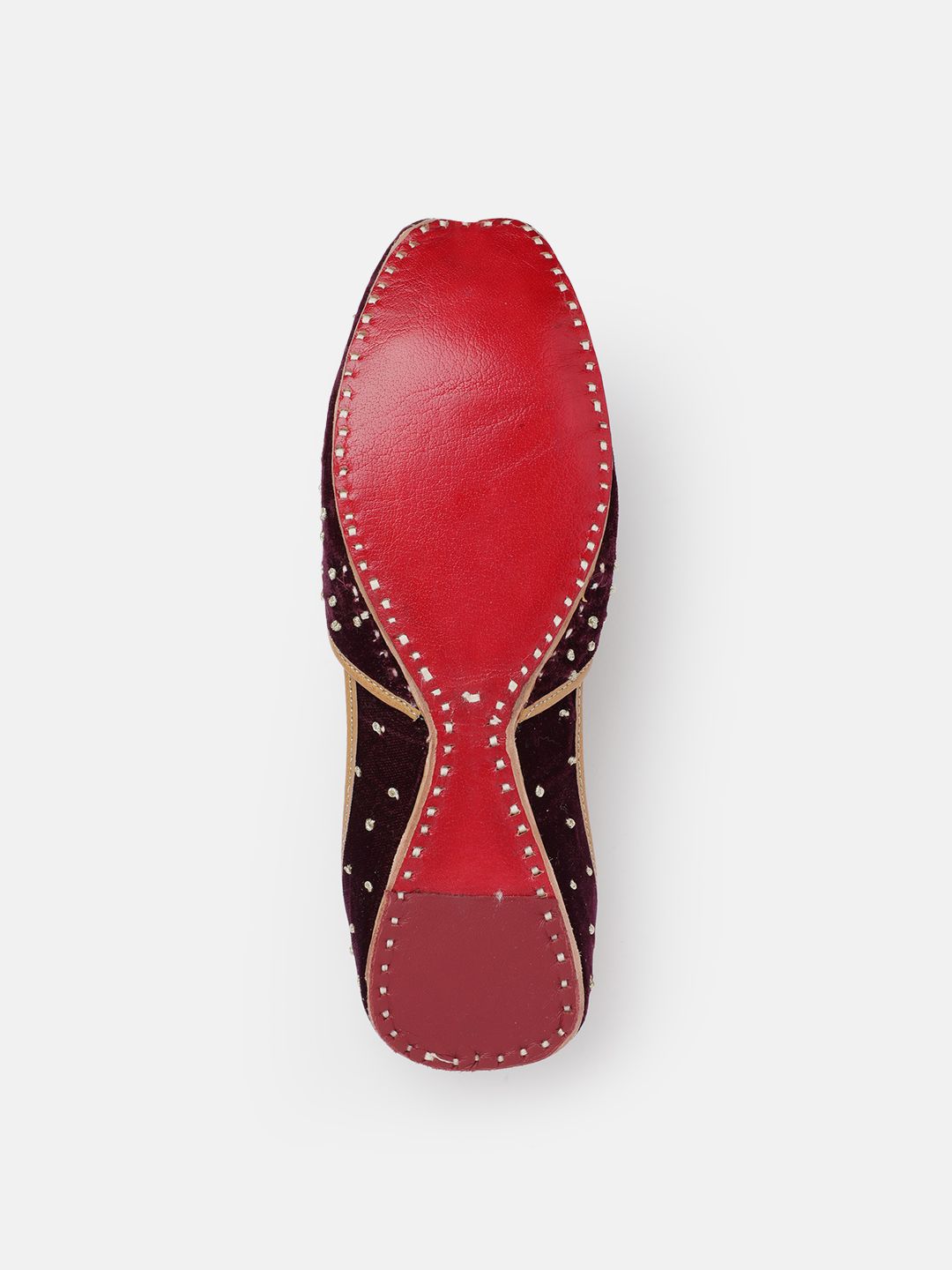 Dhiyona HOP Women Floral Embroidered Mojaris