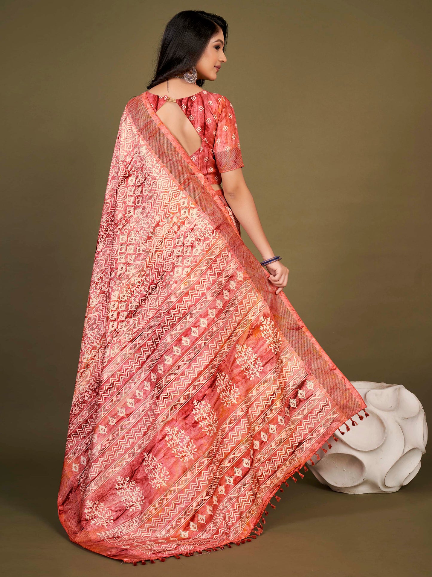 Women's Manipuri Silk Pink Printed Designer Saree With Blouse Piece