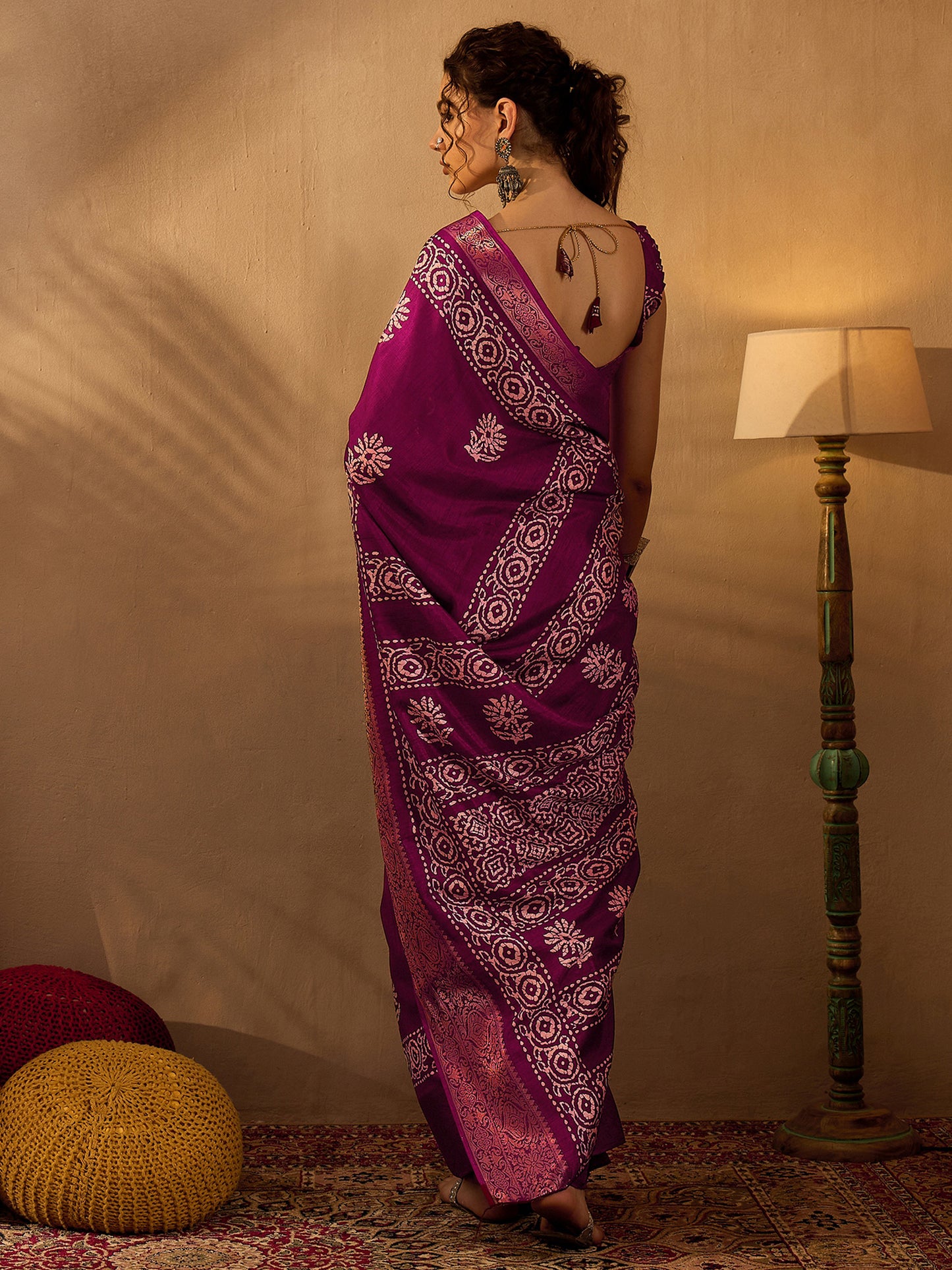 Women's Silk Blend Magenta Printed Designer Saree With Blouse Piece