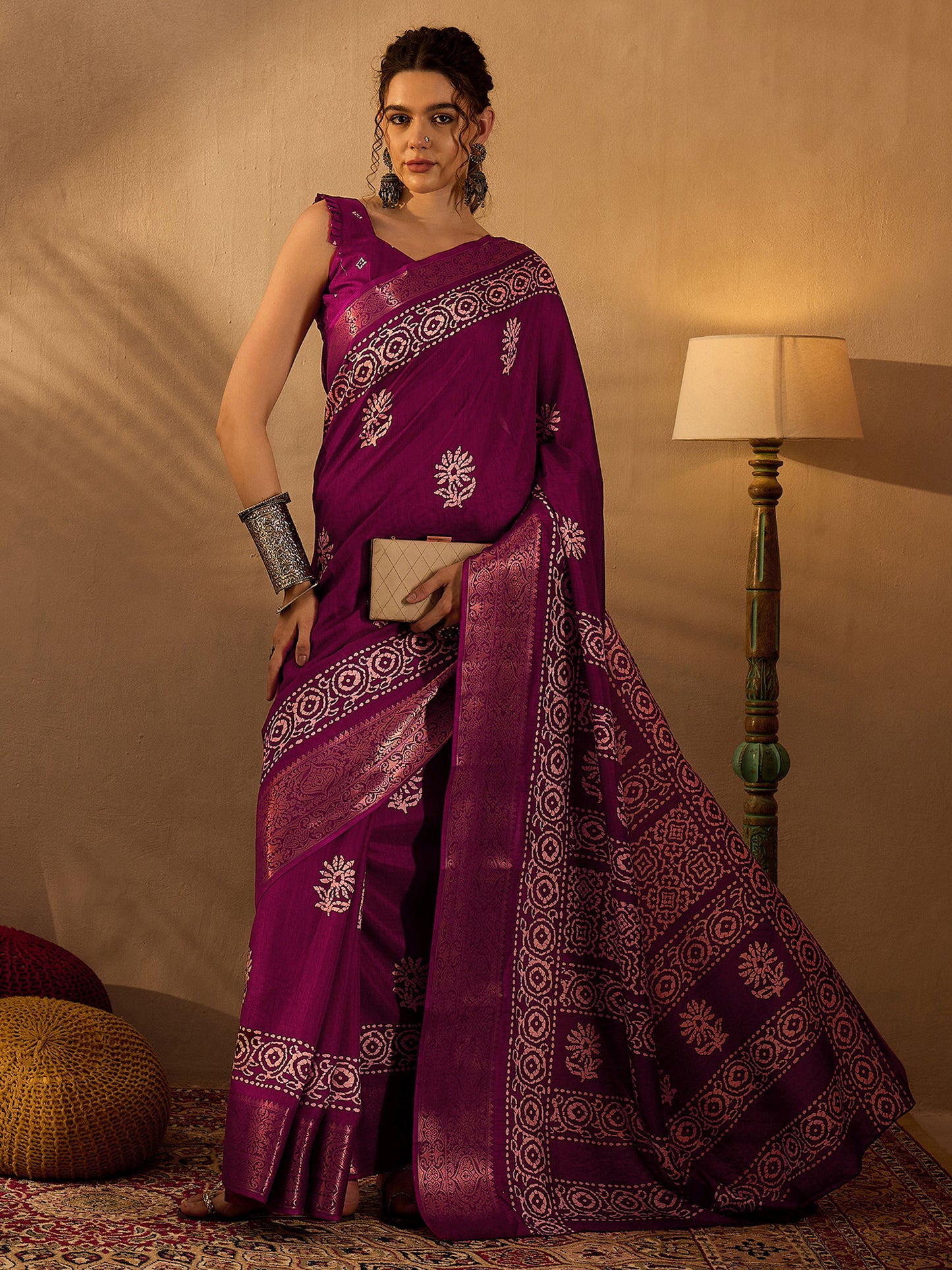 Women's Silk Blend Magenta Printed Designer Saree With Blouse Piece