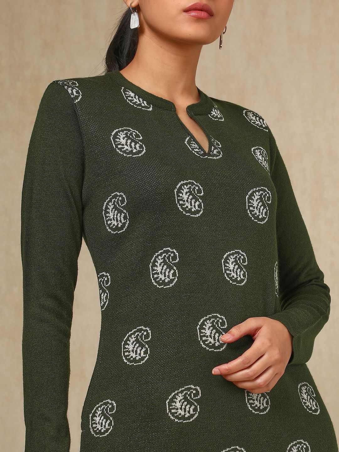 Dhiyona SO Women's Olive Green Paisley Woven Design Mandarin Collar Acrylic Straight Kurta With Trouser