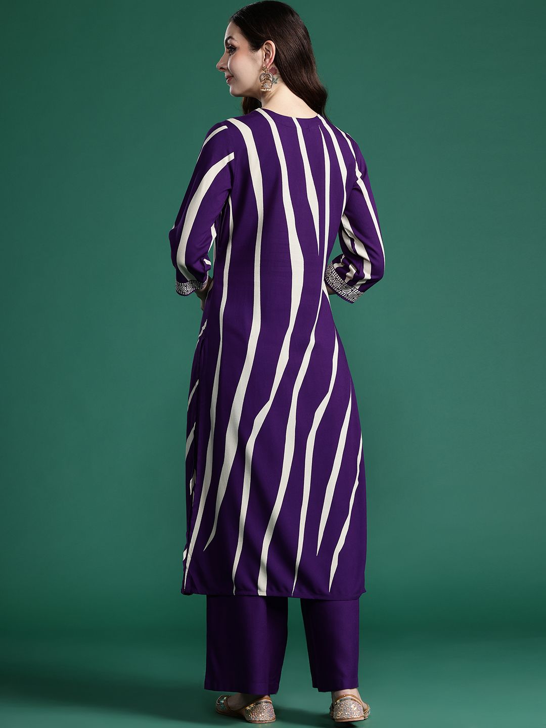 Dhiyona IE Printed Beads and Stones Kurta with Palazzos