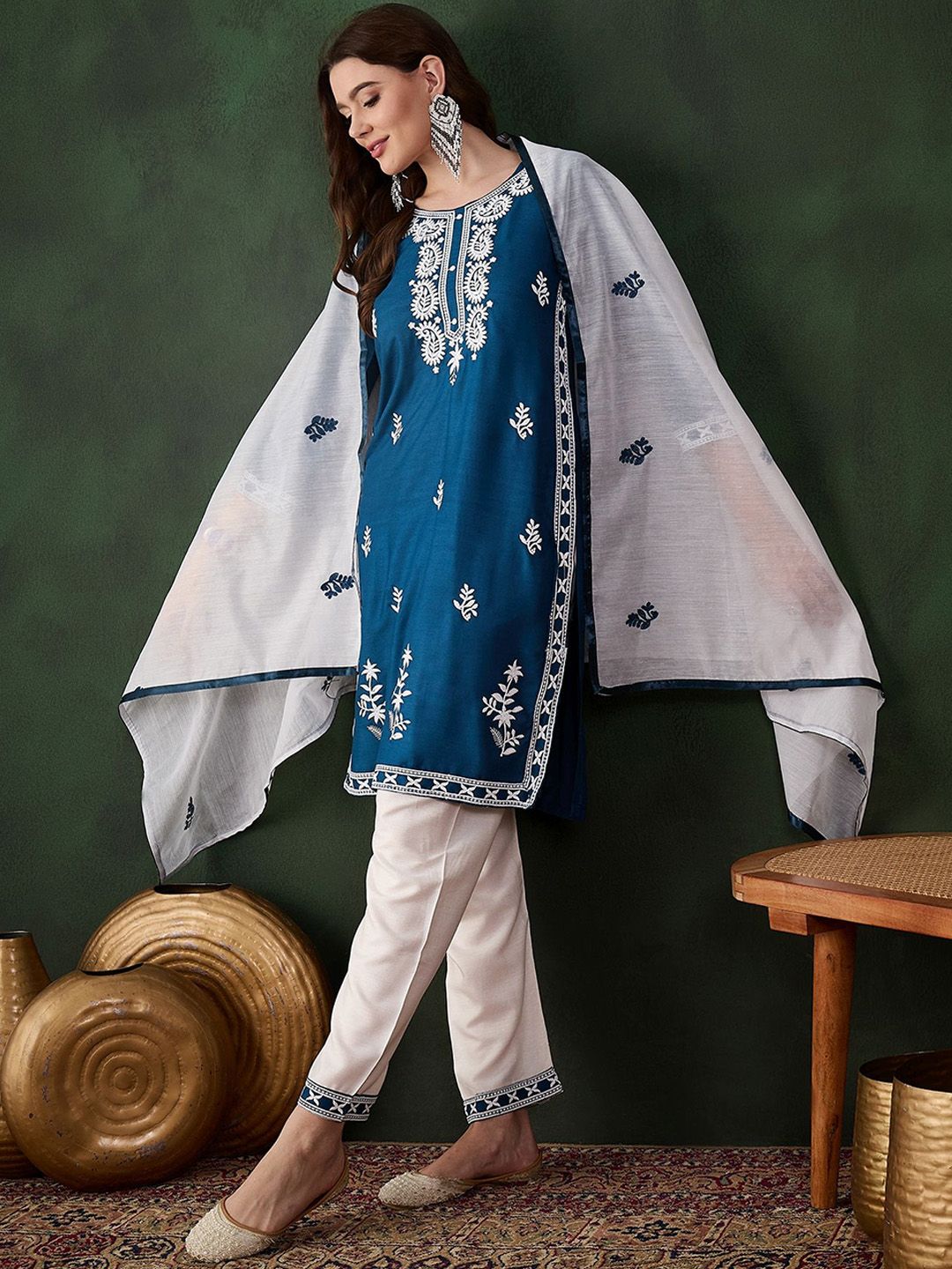 Dhiyona SN Women's Teal Blue Paisley Embroidered Thread Work Straight Kurta & Trouser With Dupatta