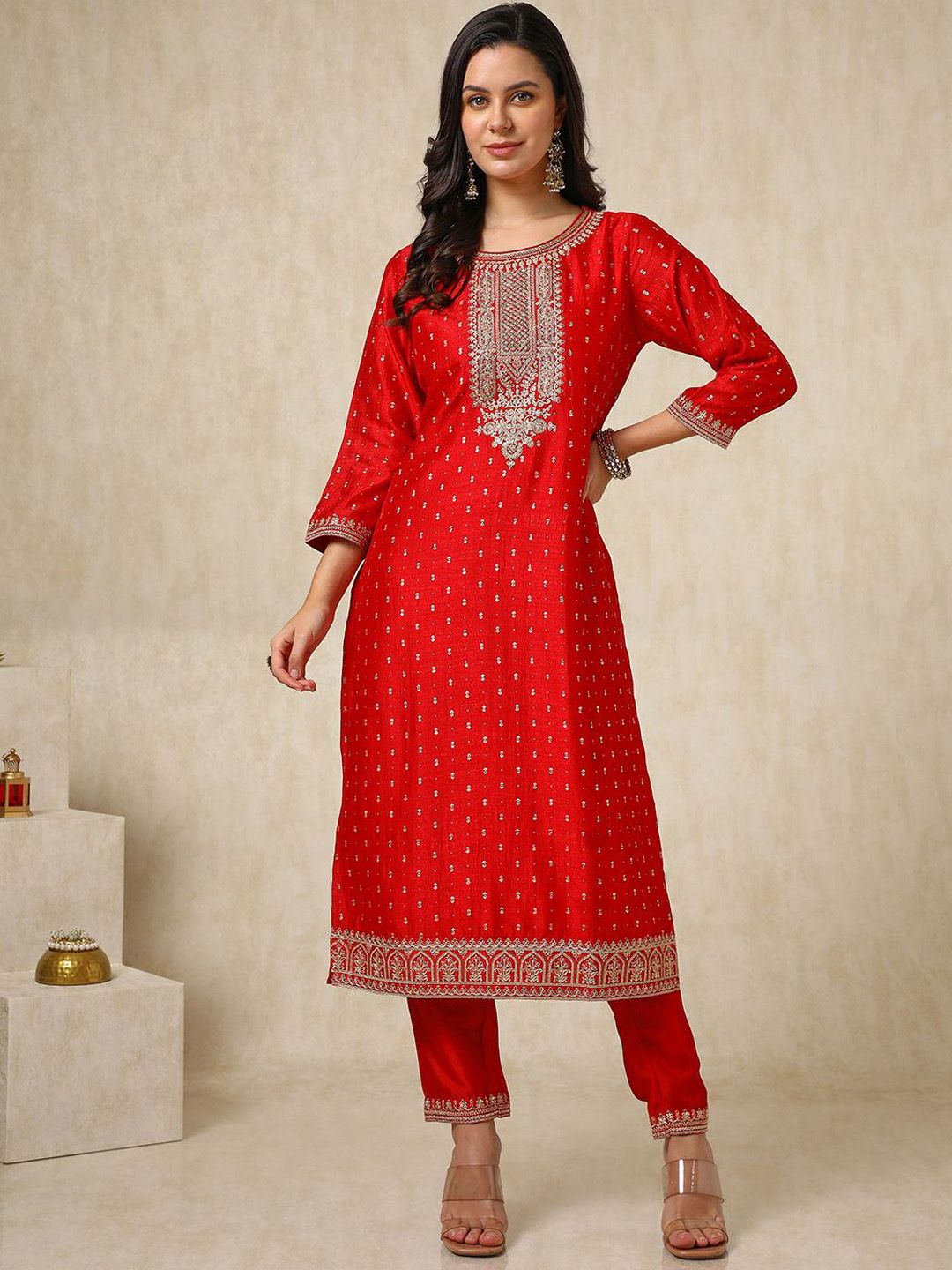 Dhiyona SO Women's Red Floral Printed Round Neck Regular Thread Work Kurta With Trouser With Dupatta