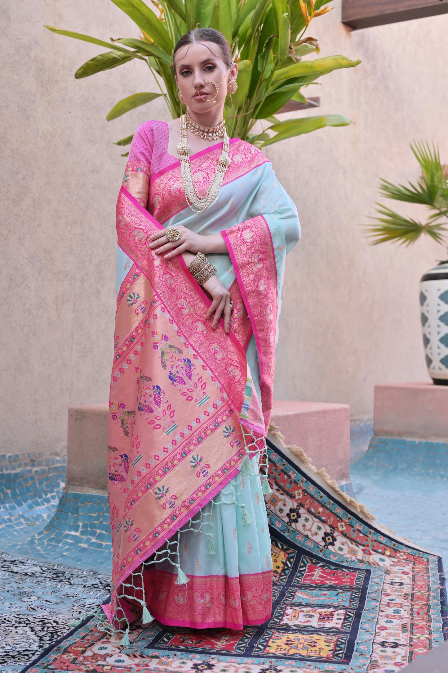 Women Paithani Aarti Sea Green Saree With Unstiched Blouse