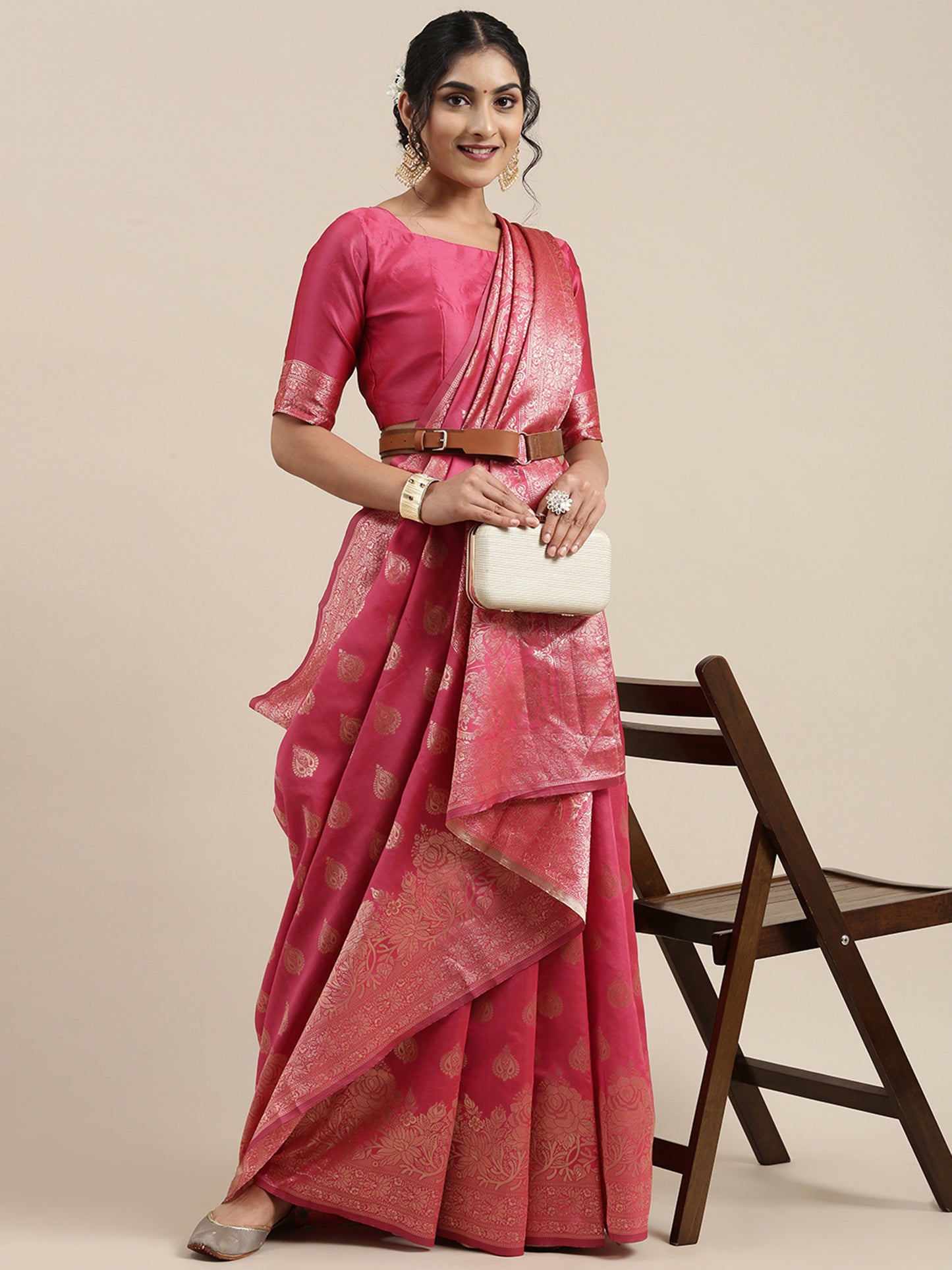 Women's Silk Blend Pink Woven Design Woven saree With Blouse Piece