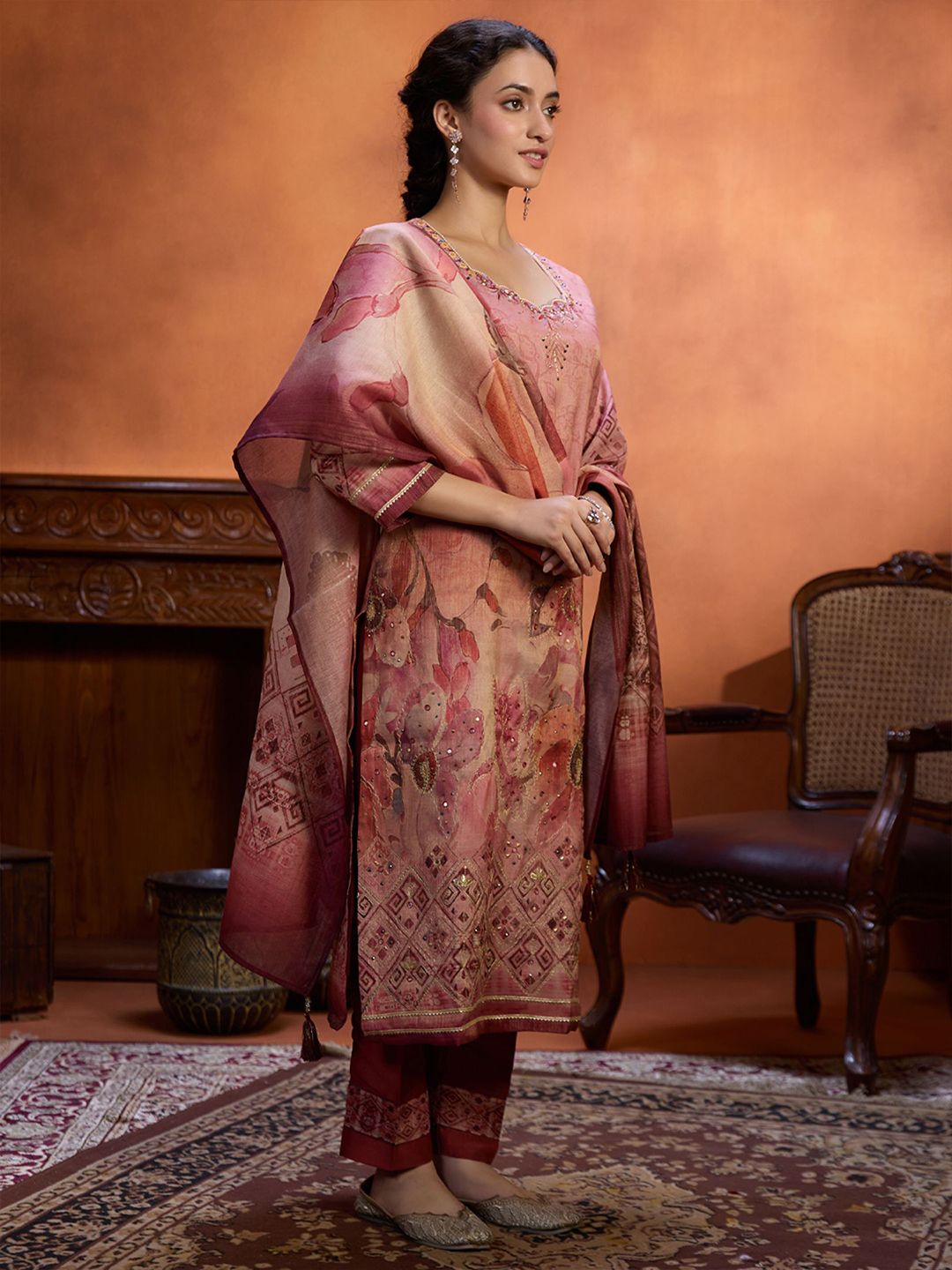 Dhiyona WP Floral Printed Straight Beads & Stones Kurta with Trousers & Dupatta