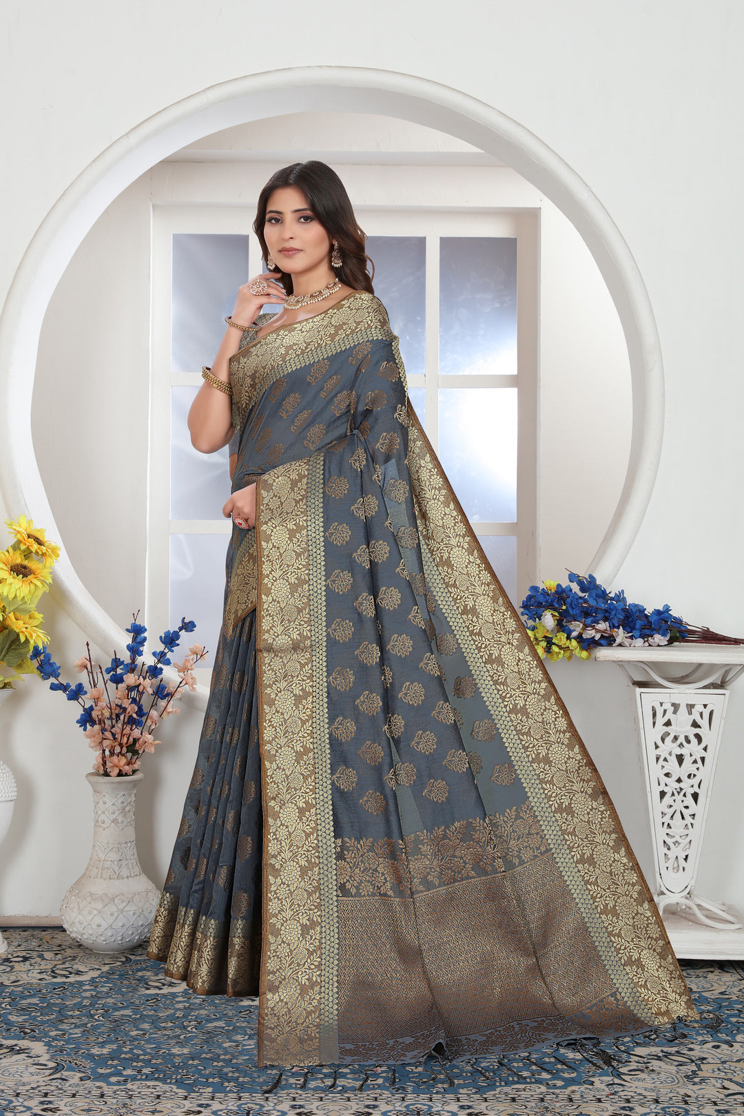 Dhiyona GR Women's Grey Zari Woven Design Chanderi Cotton Saree