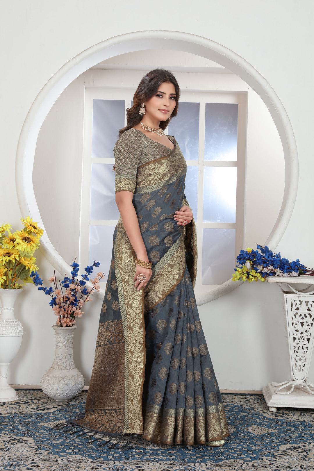 Dhiyona GR Women's Grey Zari Woven Design Chanderi Cotton Saree