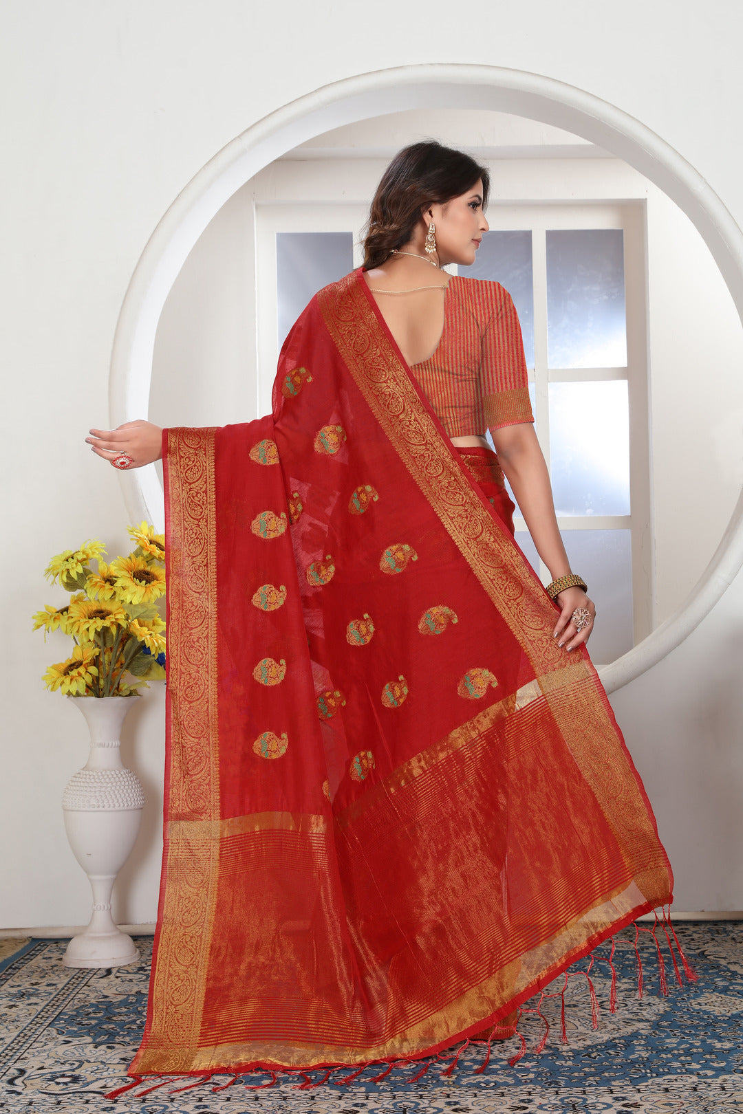 Dhiyona GR Women's Red Zari Woven Design Chanderi Cotton Saree
