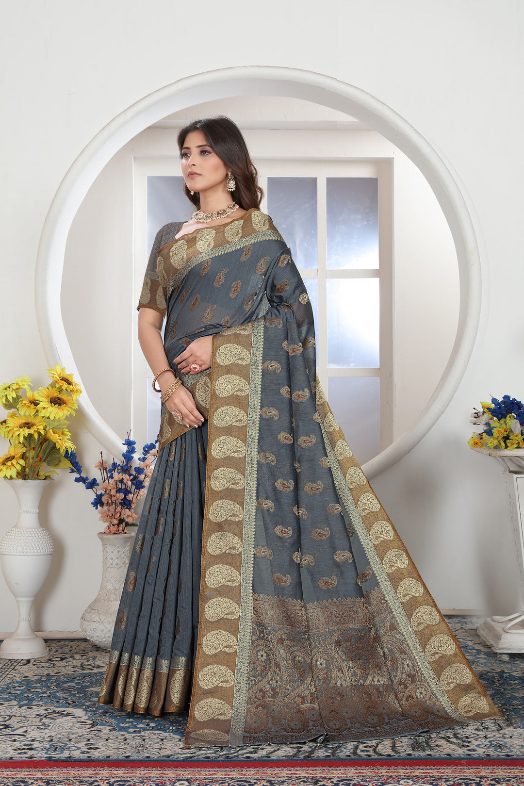 Dhiyona GR Women's Grey Zari Woven Design Chanderi Cotton Saree
