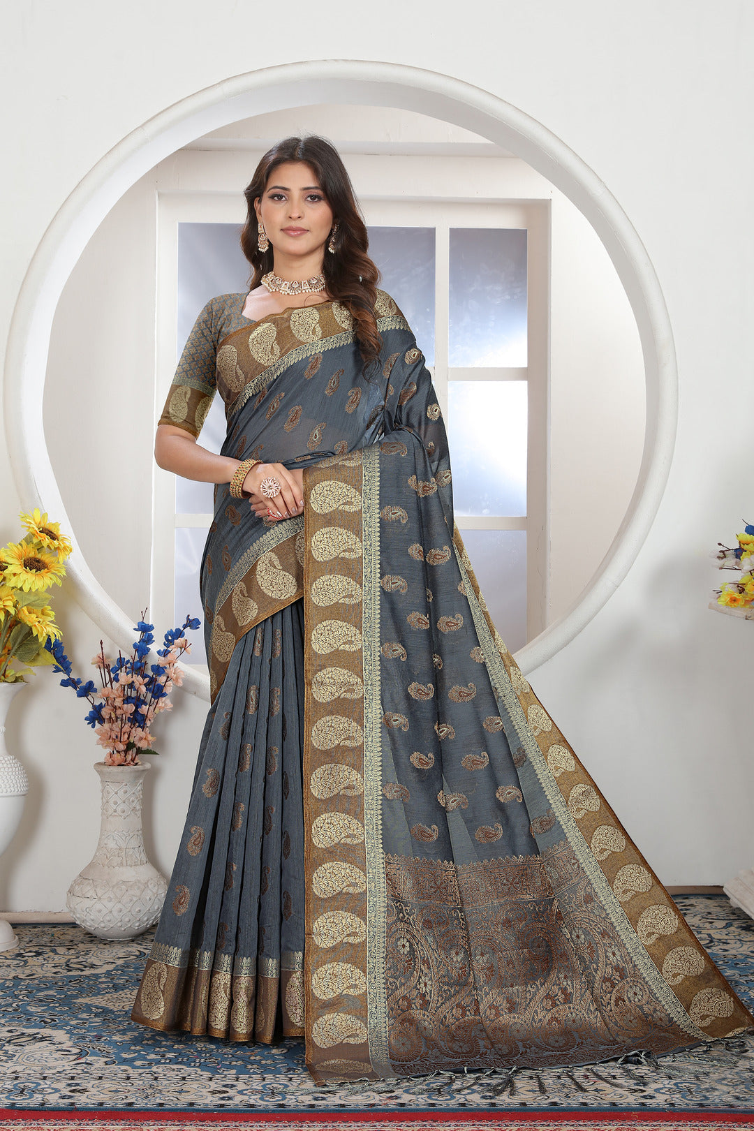 Dhiyona GR Women's Grey Zari Woven Design Chanderi Cotton Saree