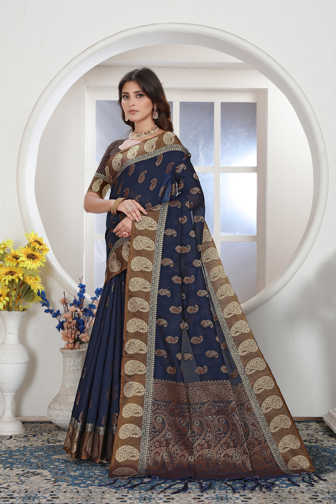 Dhiyona GR Women's Navy Blue Zari Woven Design Chanderi Cotton Saree