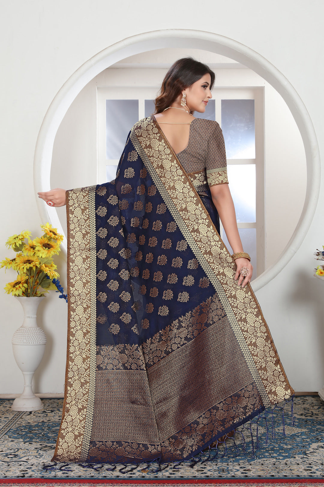 Dhiyona GR Women's Navy Blue Zari Woven Design Chanderi Cotton Saree
