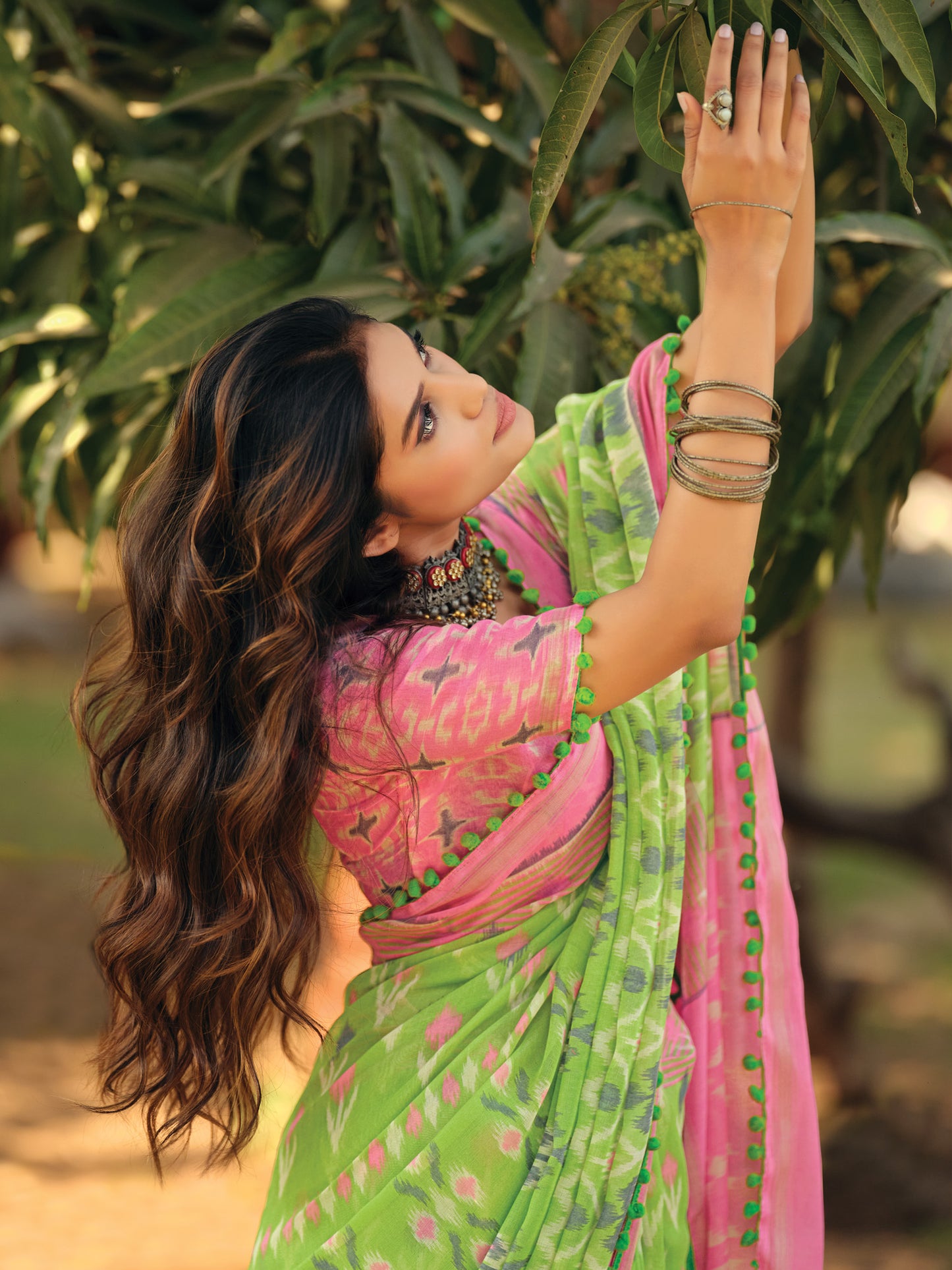 Women's Cotton Blend Light Green Printed Designer Saree With Blouse Piece