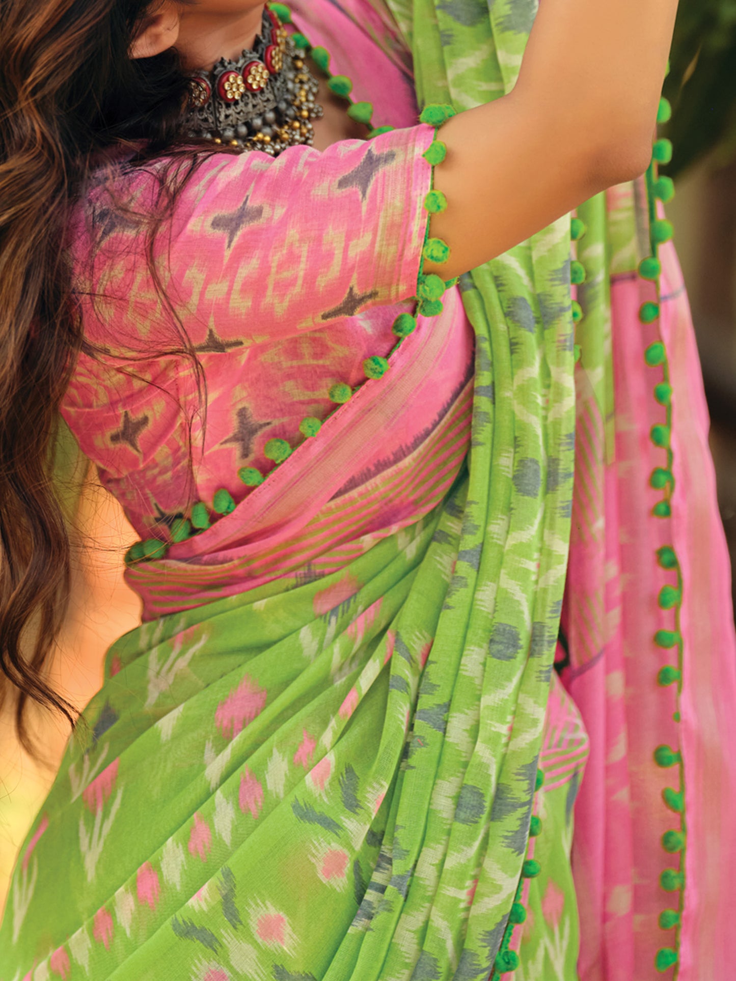 Women's Cotton Blend Light Green Printed Designer Saree With Blouse Piece