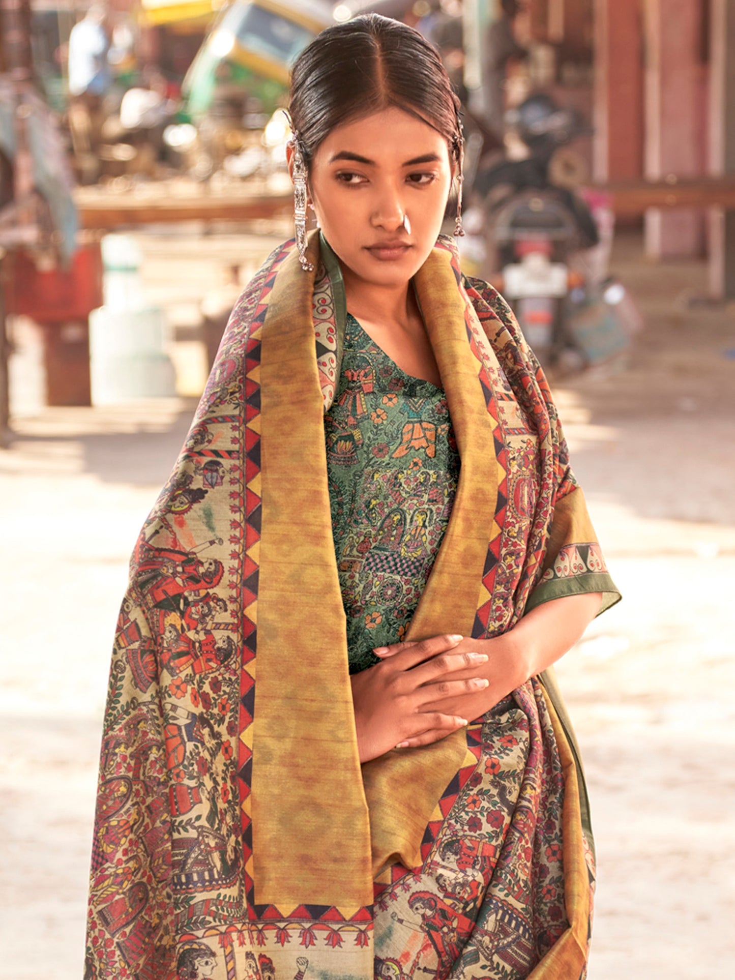 Women's Silk Blend Beige Printed Designer Saree With Blouse Piece
