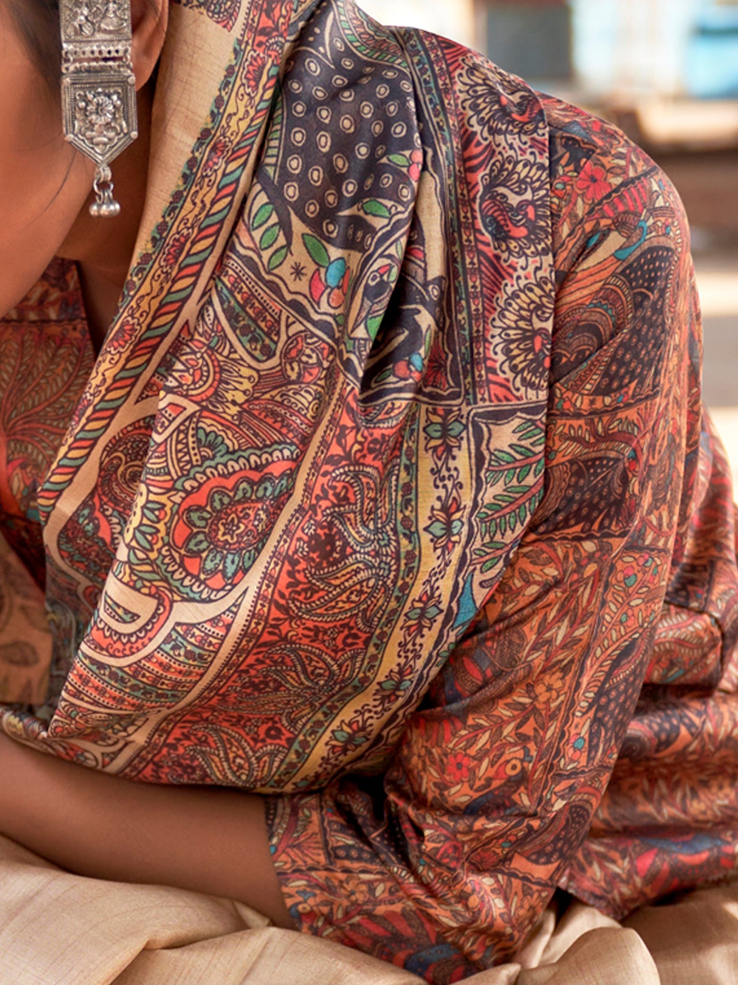 Women's Silk Blend Beige Printed Designer Saree With Blouse Piece