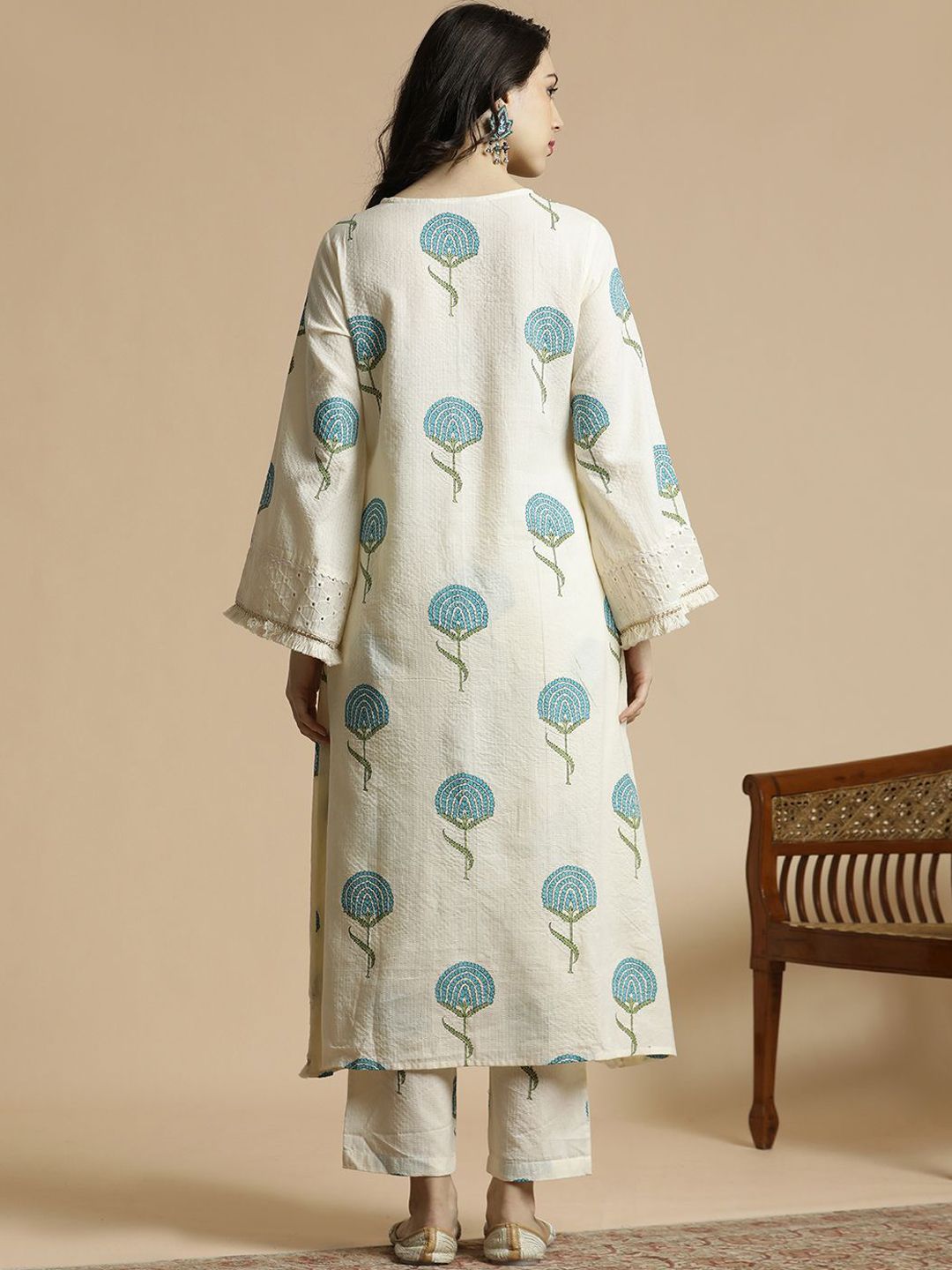 Women's White & Blue Floral Printed Notch Neck Thread Work Cotton A-Line Kurta & Trouser