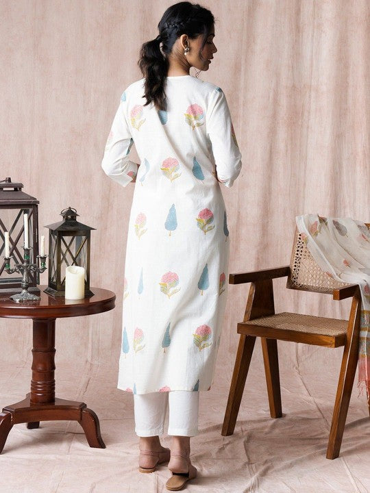 Women's Women Floral Printed Regular Kurta with Trousers & With Dupatta