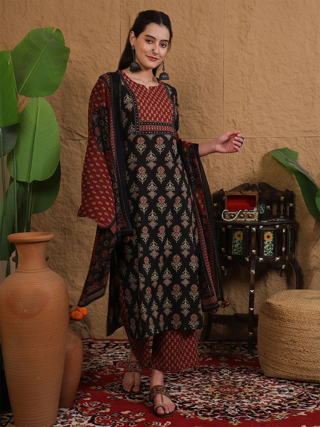 Dhiyona SN Women's Ethnic Motifs Printed Sequinned Pure Cotton Kurta Set With Dupatta