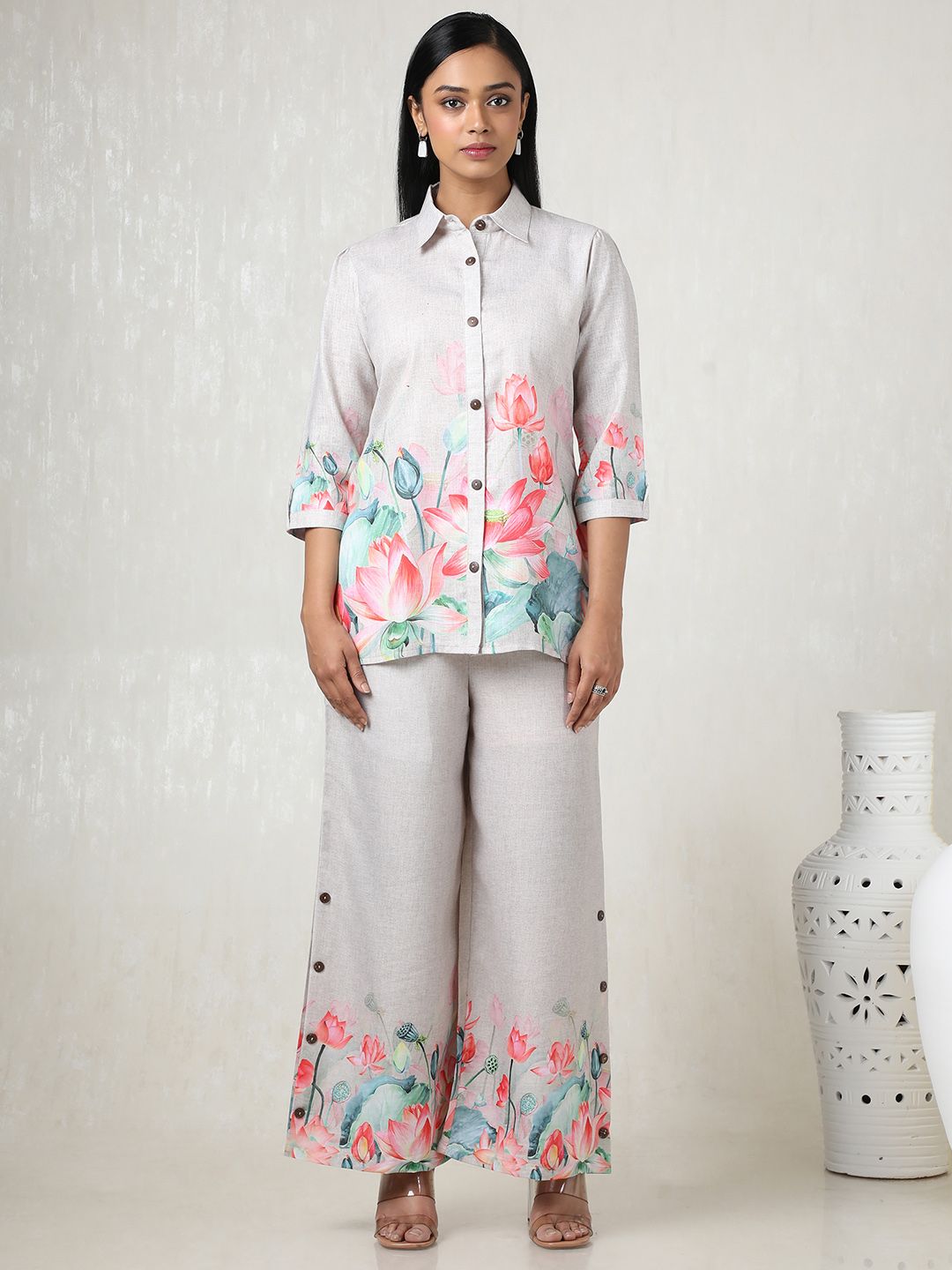 Dhiyona SO Women's Women Floral Printed Angrakha Linen Kurta with Palazzos