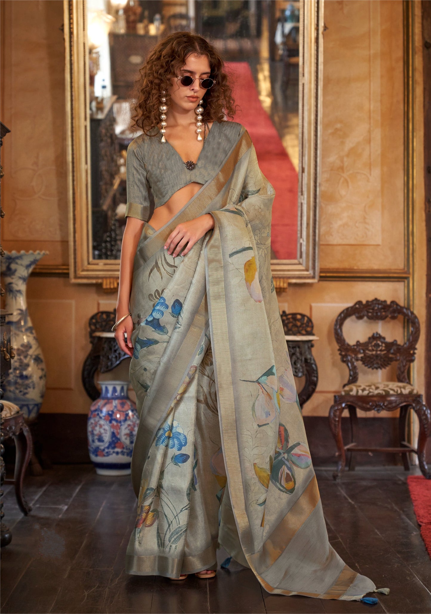 Dhiyona GR Women's Queen Dark Grey Banarasi Digital Soft Silk Saree
