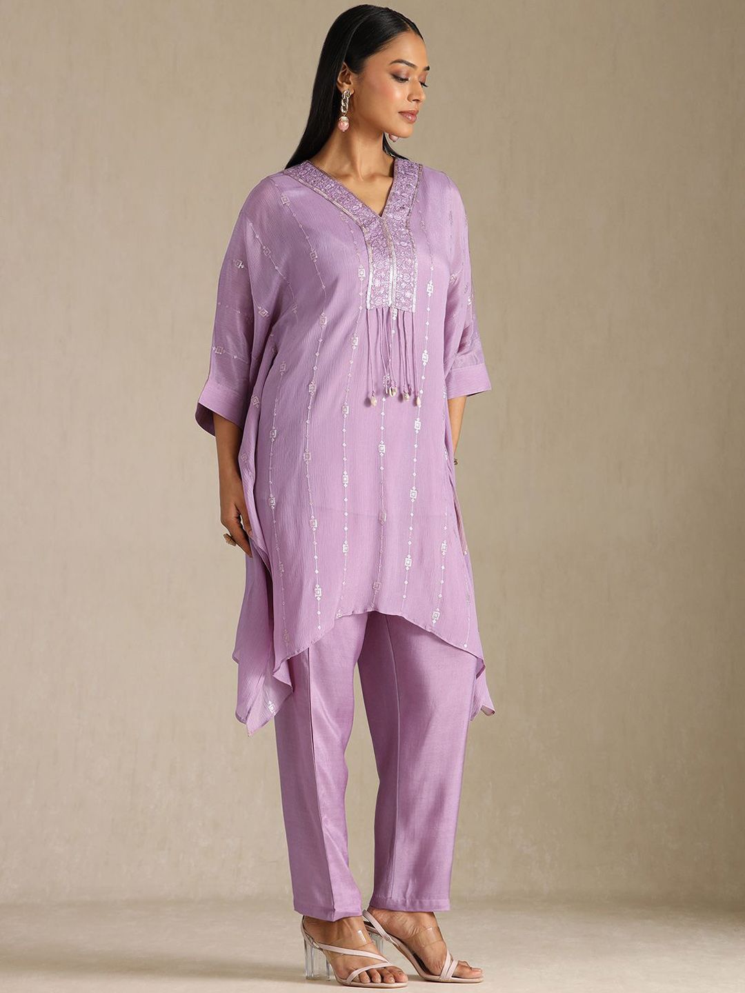 Dhiyona SO Women's Women Floral Embroidered Sequinned A-Line Kurta with Trousers